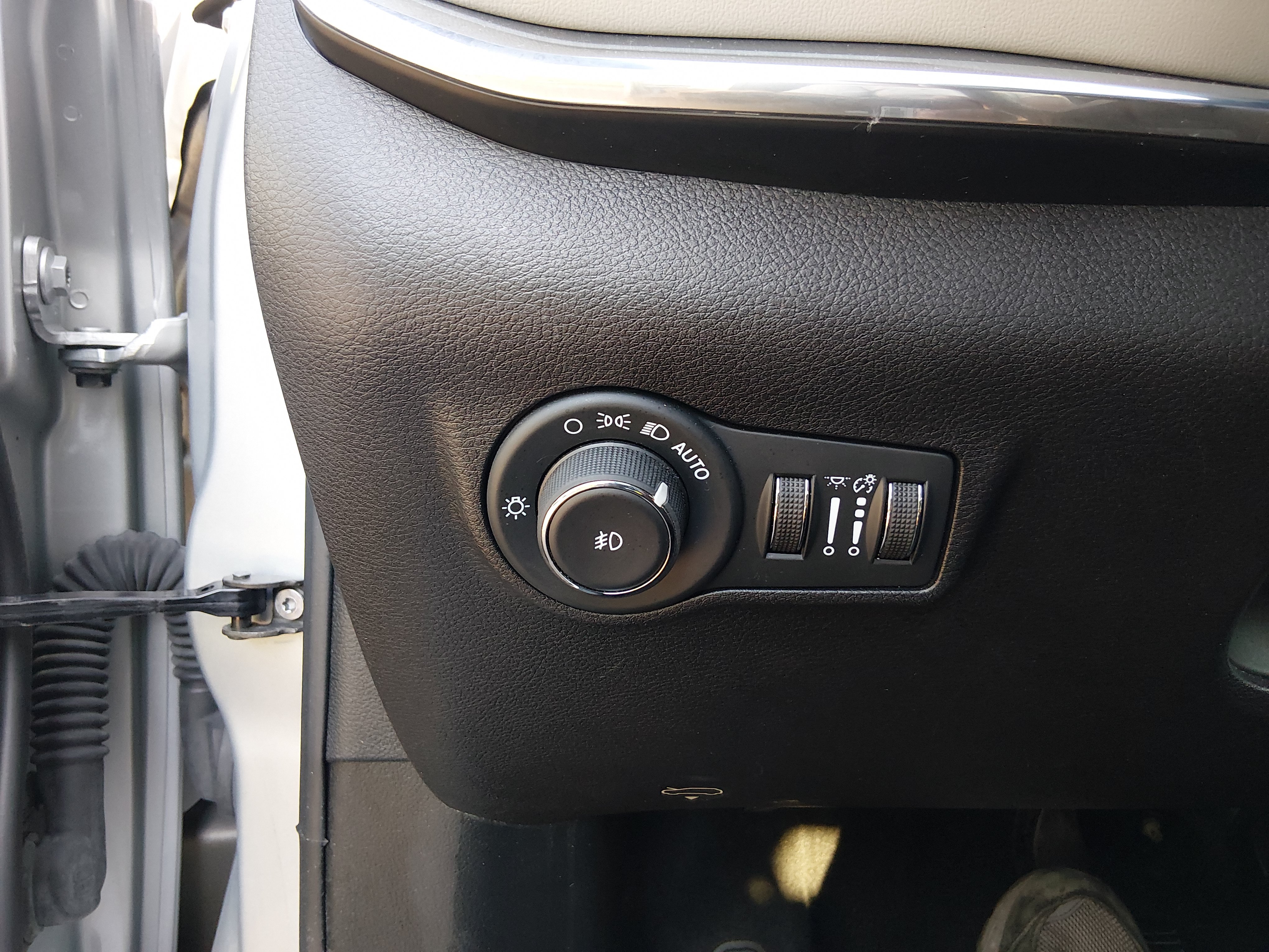 2024 Jeep Compass Limited - Photo 13