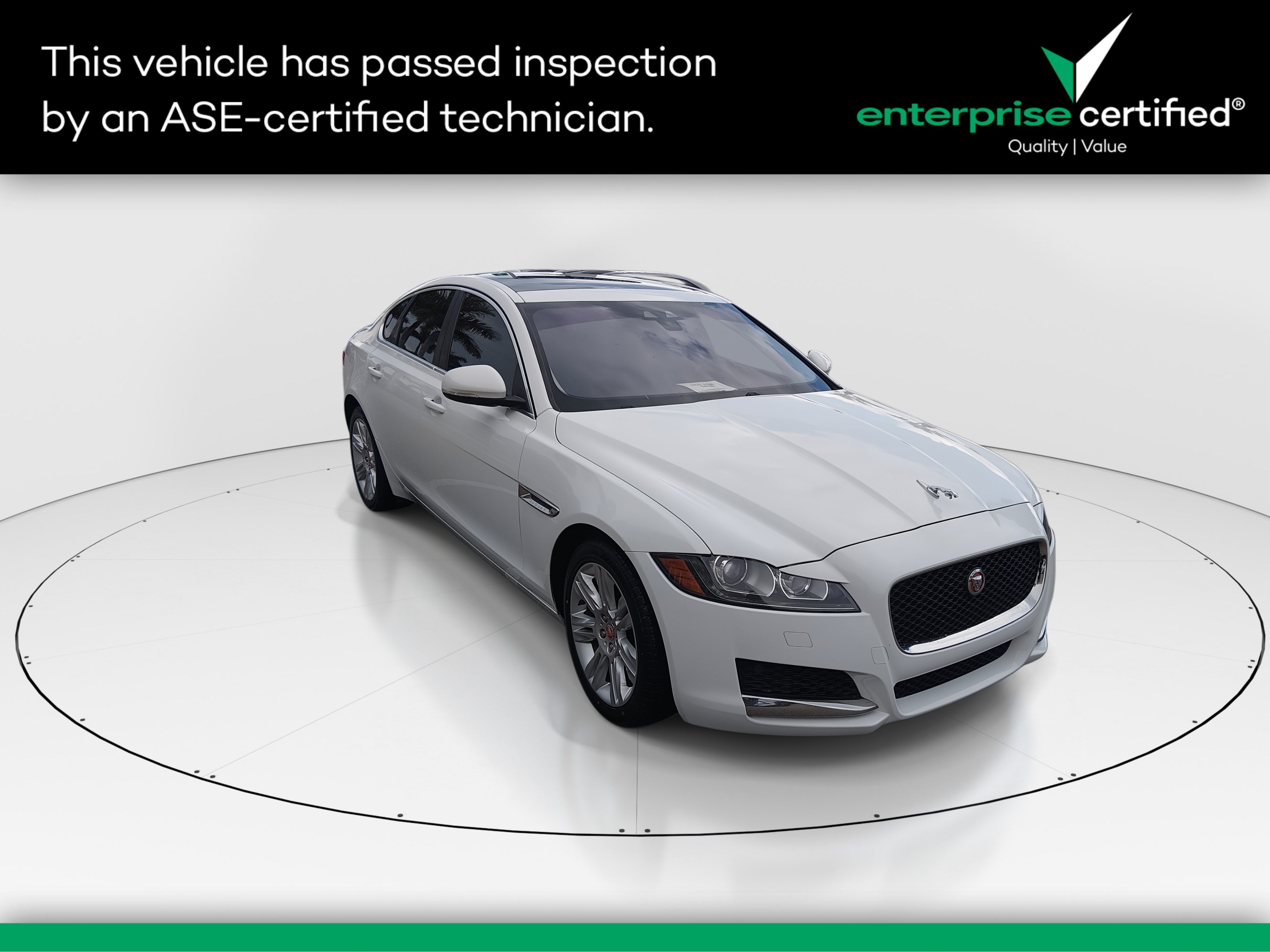 2017 Jaguar XF