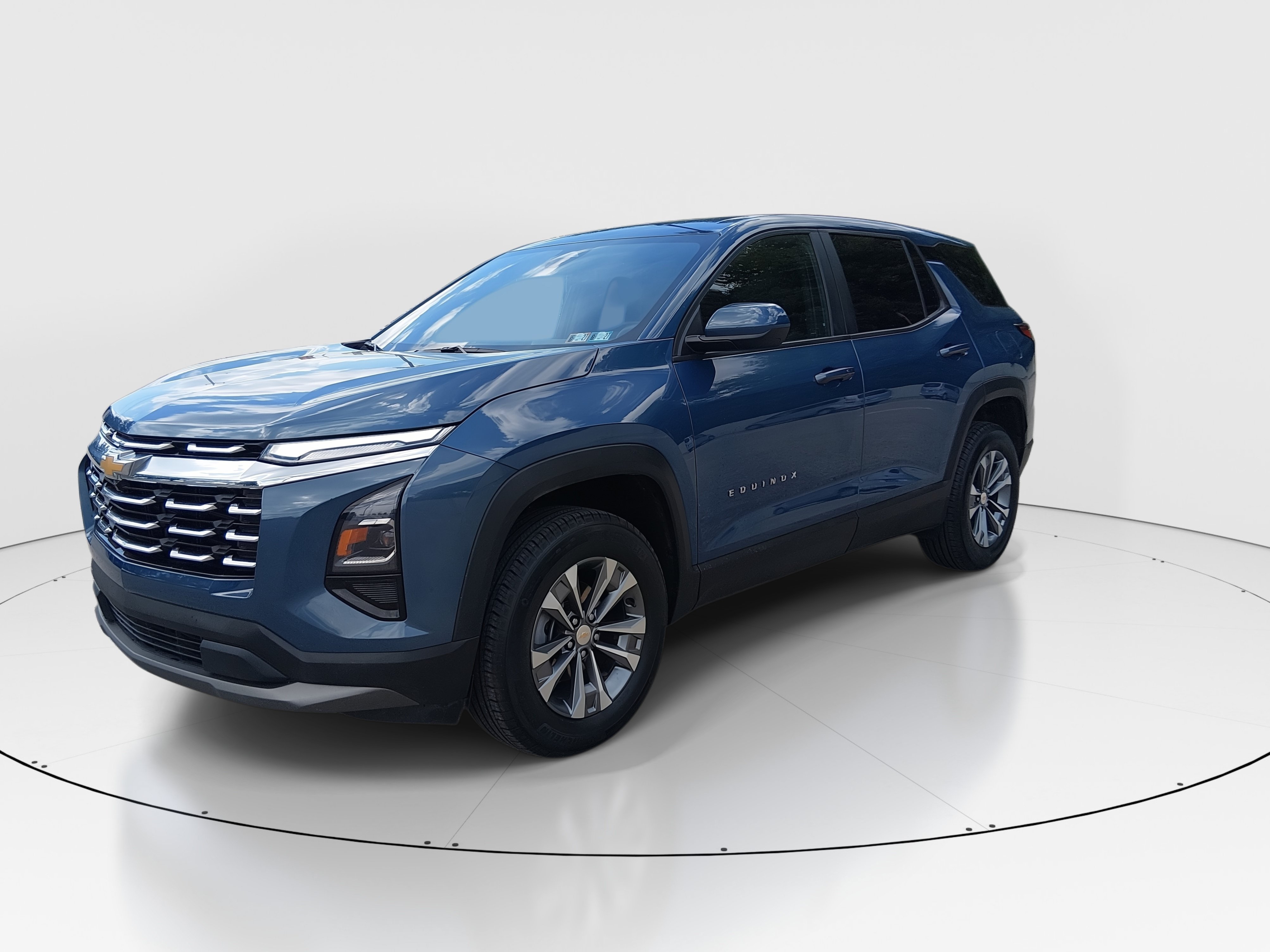 2026 Chevrolet Equinox LT - Photo 3
