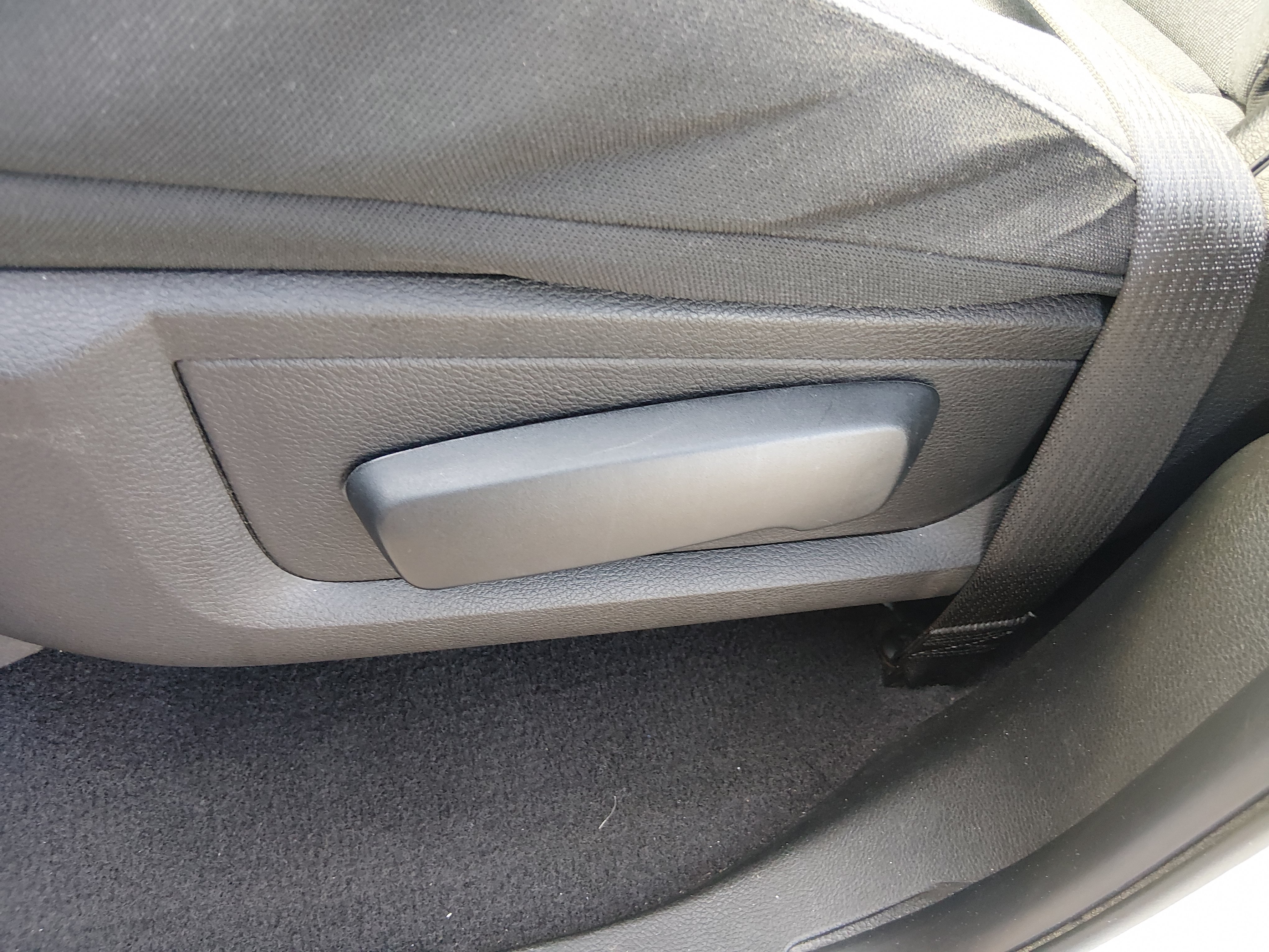 2024 RAM Ram 1500 Classic SLT - Photo 17