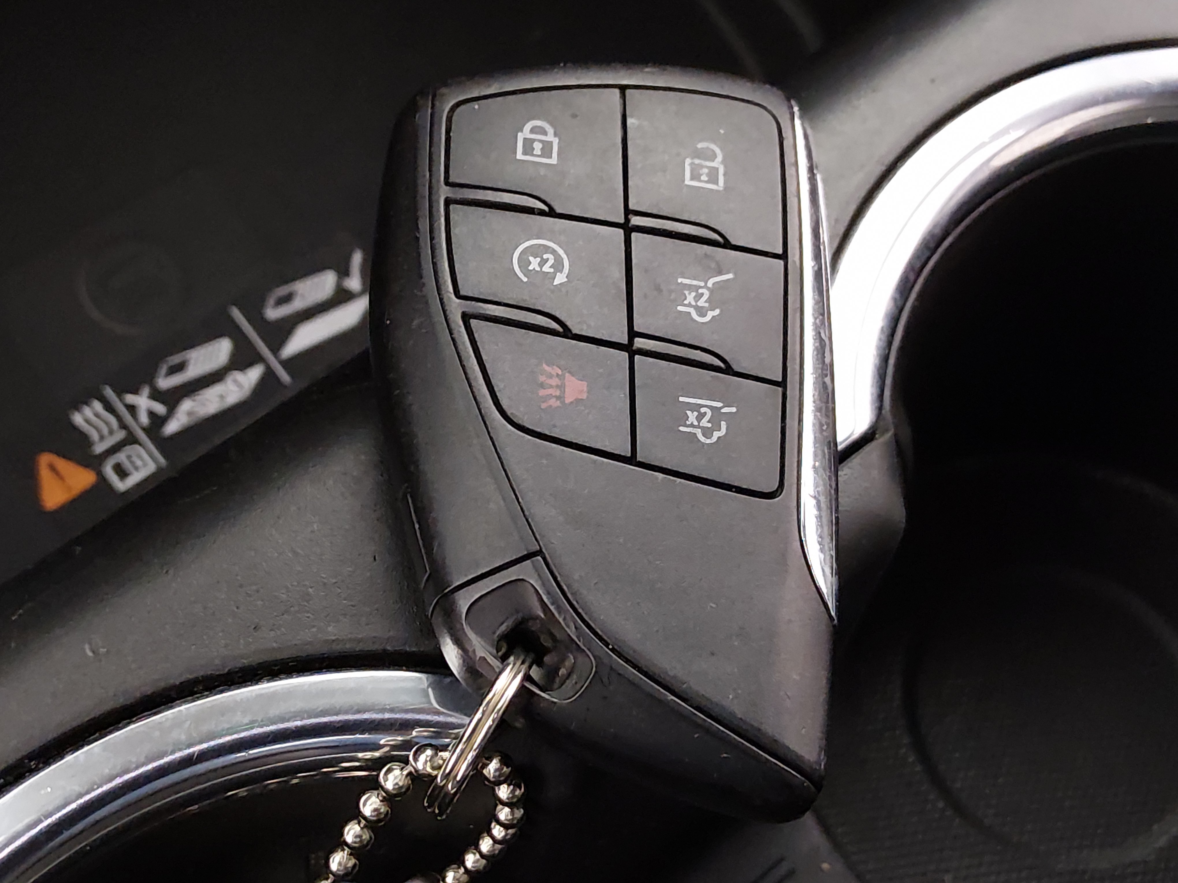 2023 GMC Yukon SLT - Photo 15