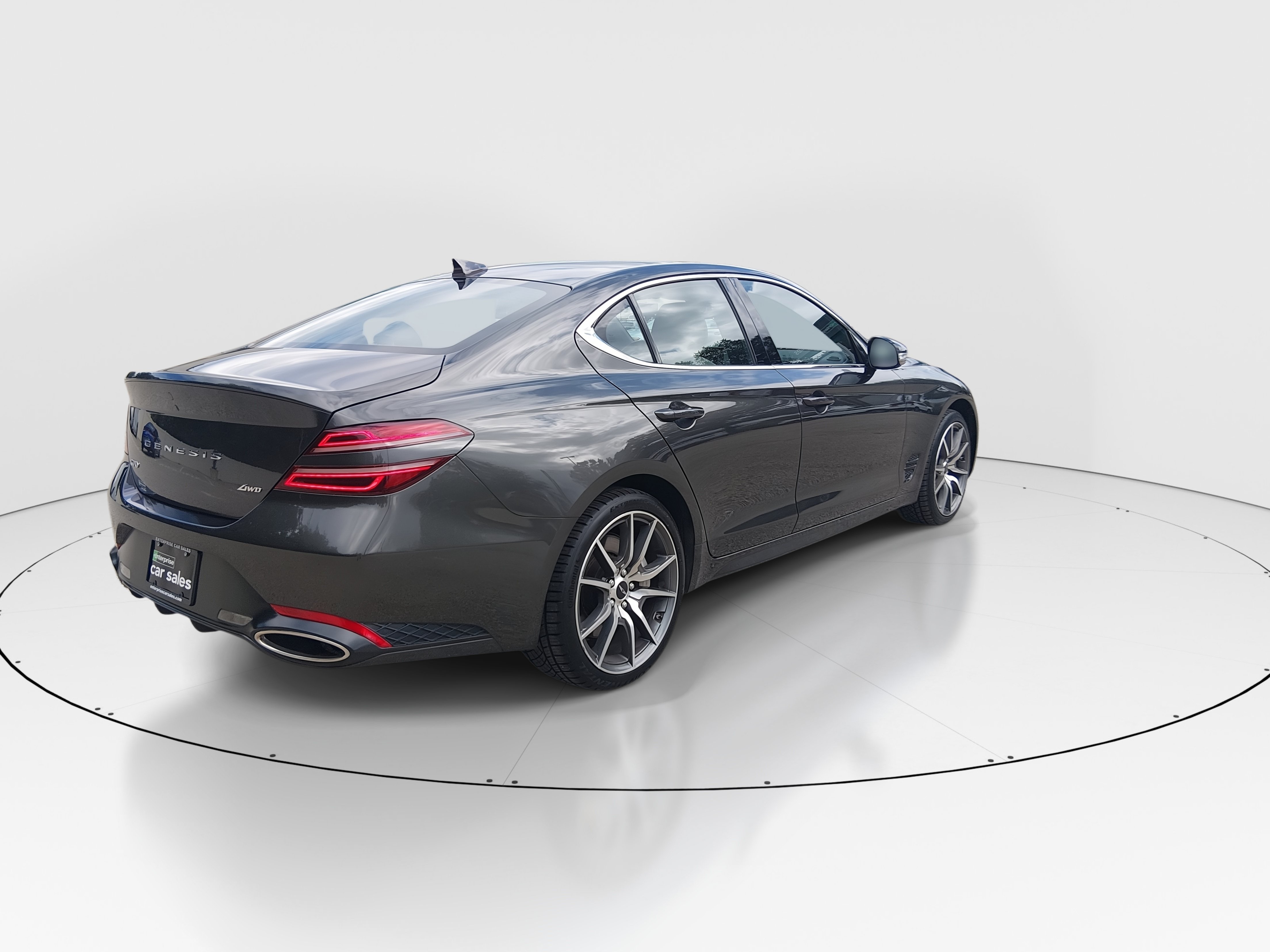 2025 GENESIS G70 Standard - Photo 7