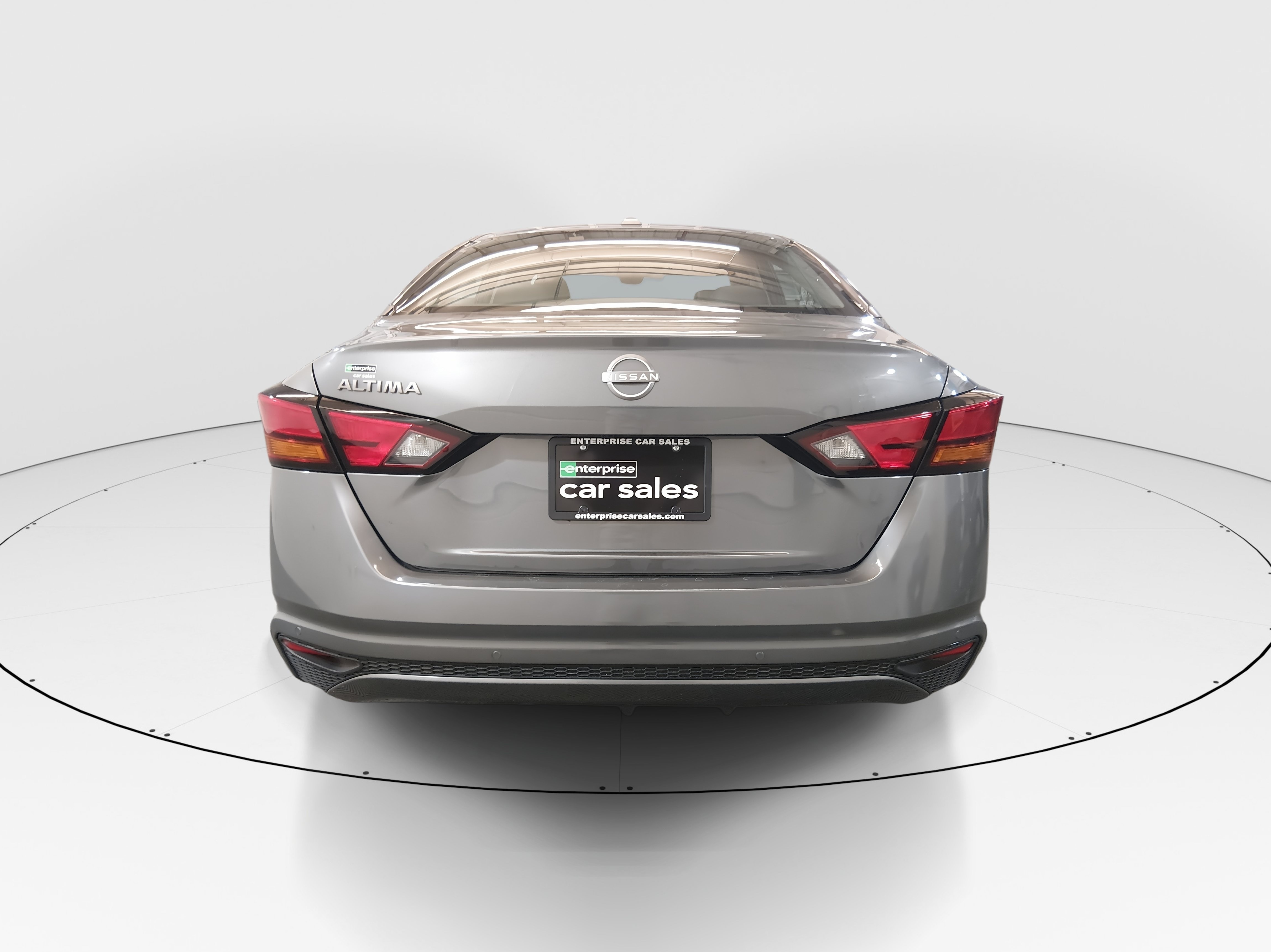 2025 Nissan Altima SV - Photo 6