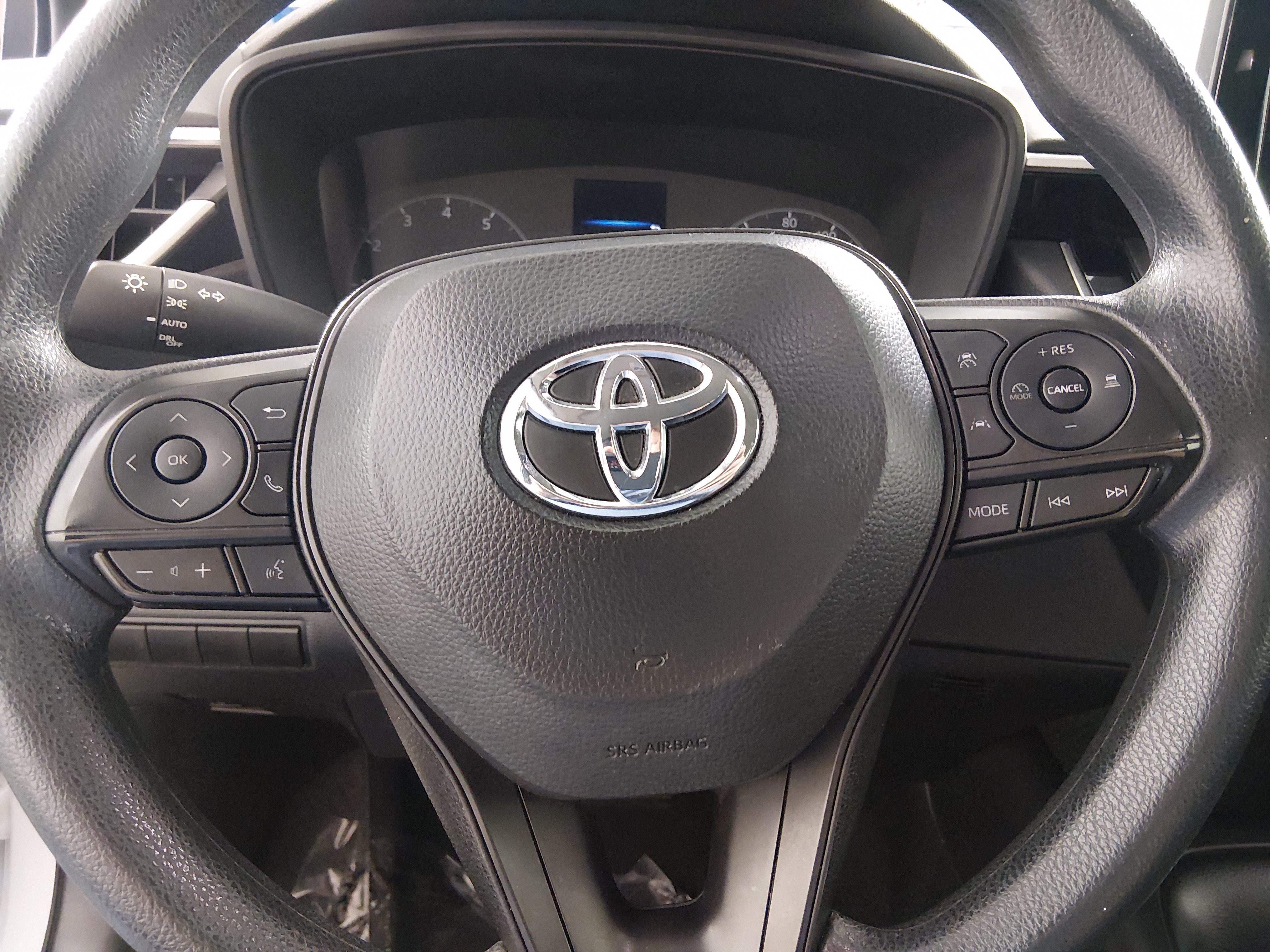2024 Toyota Corolla LE - Photo 12