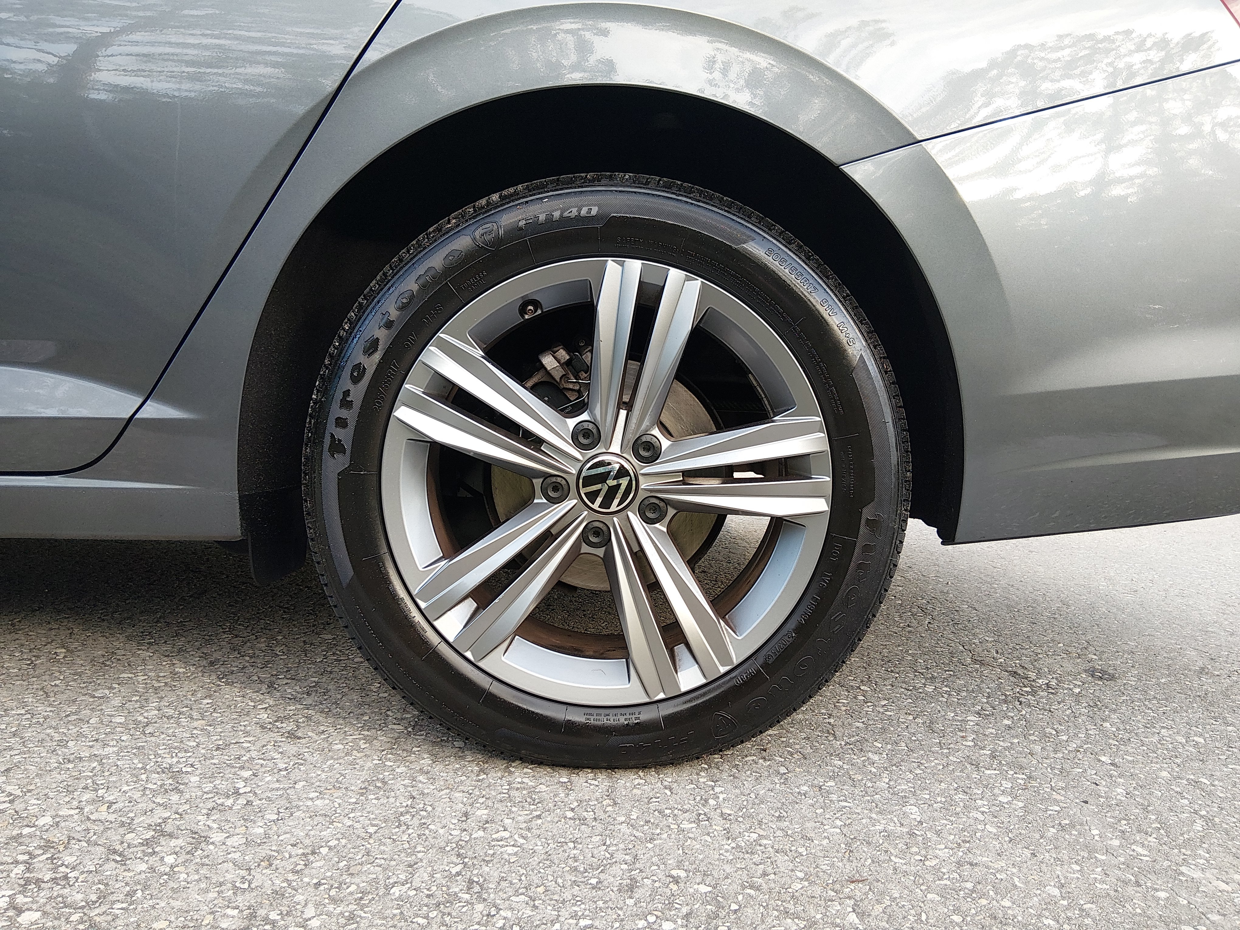 2024 Volkswagen Jetta SE - Photo 10