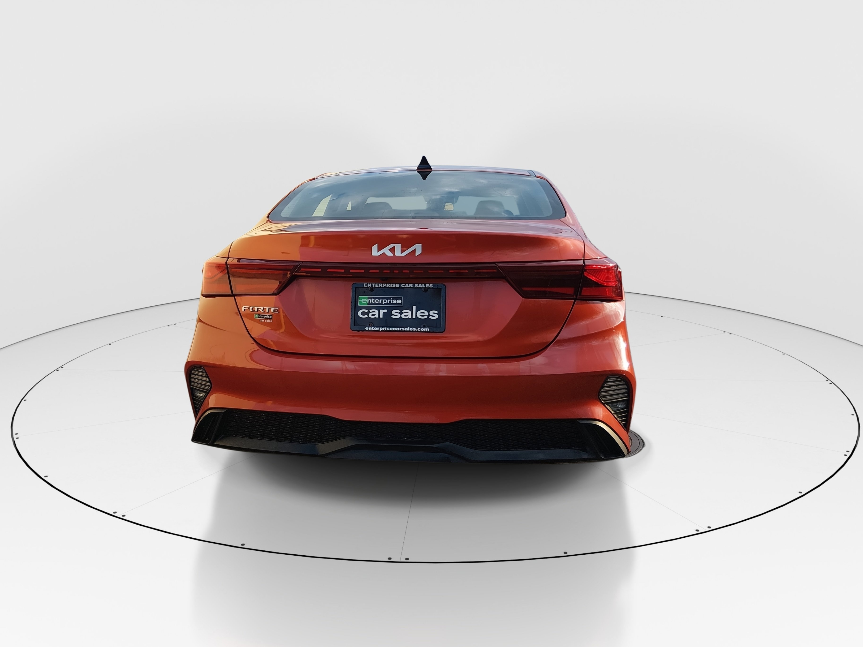 2023 Kia Forte LXS - Photo 6