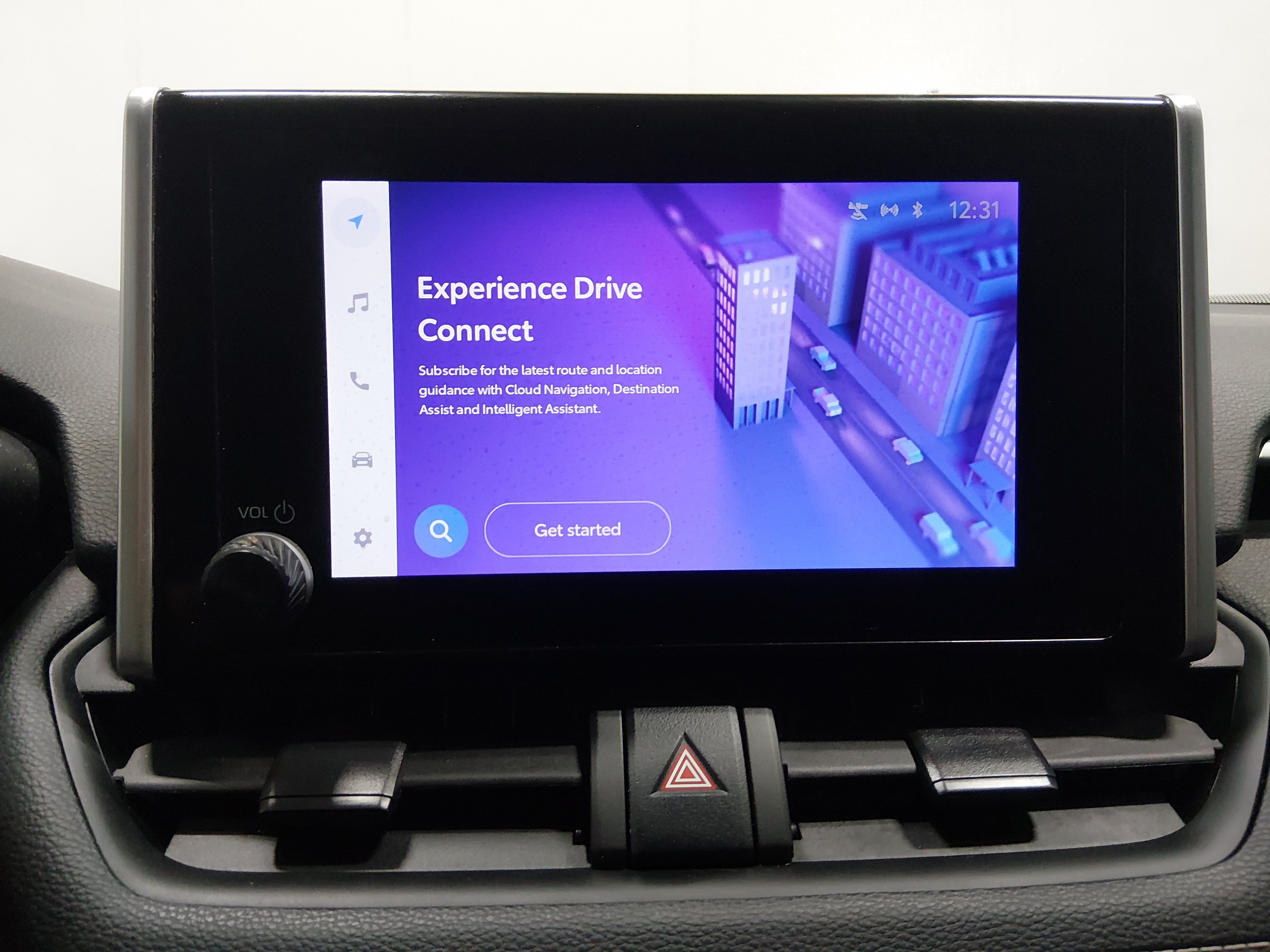 2024 Toyota RAV4 XLE - Photo 17