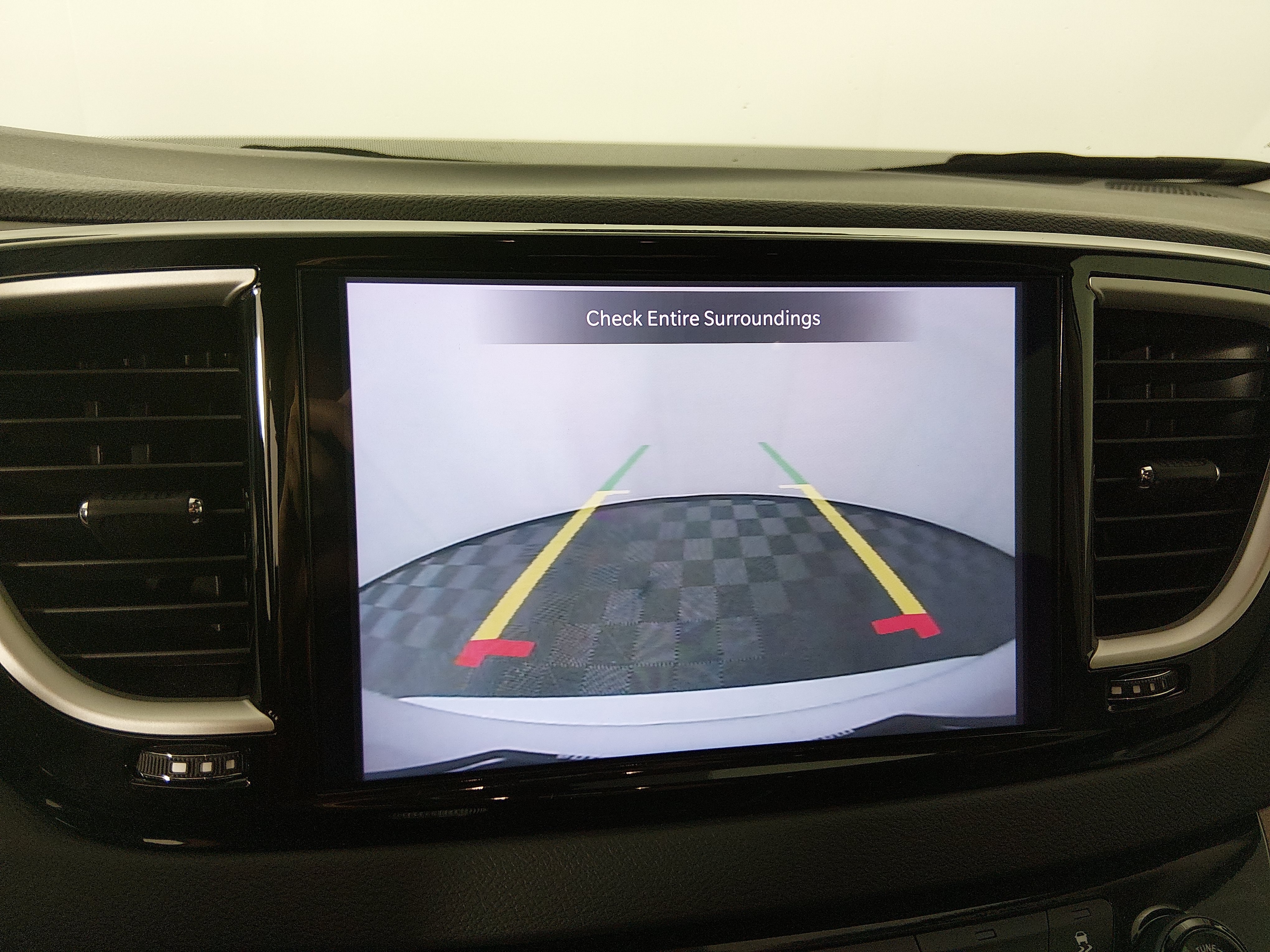 2024 Chrysler Pacifica Touring L - Photo 16