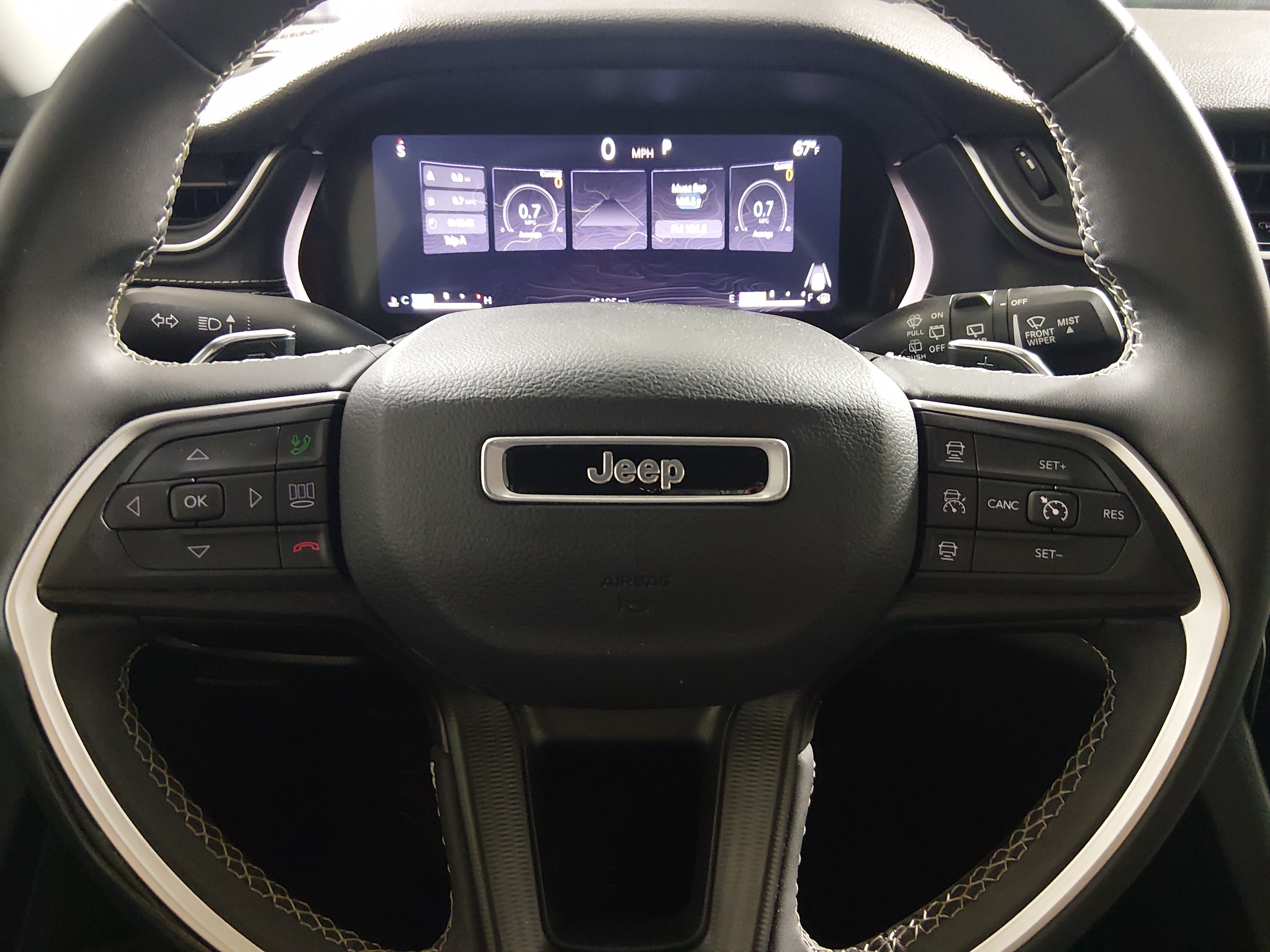 2023 Jeep Grand Cherokee L Laredo - Photo 12