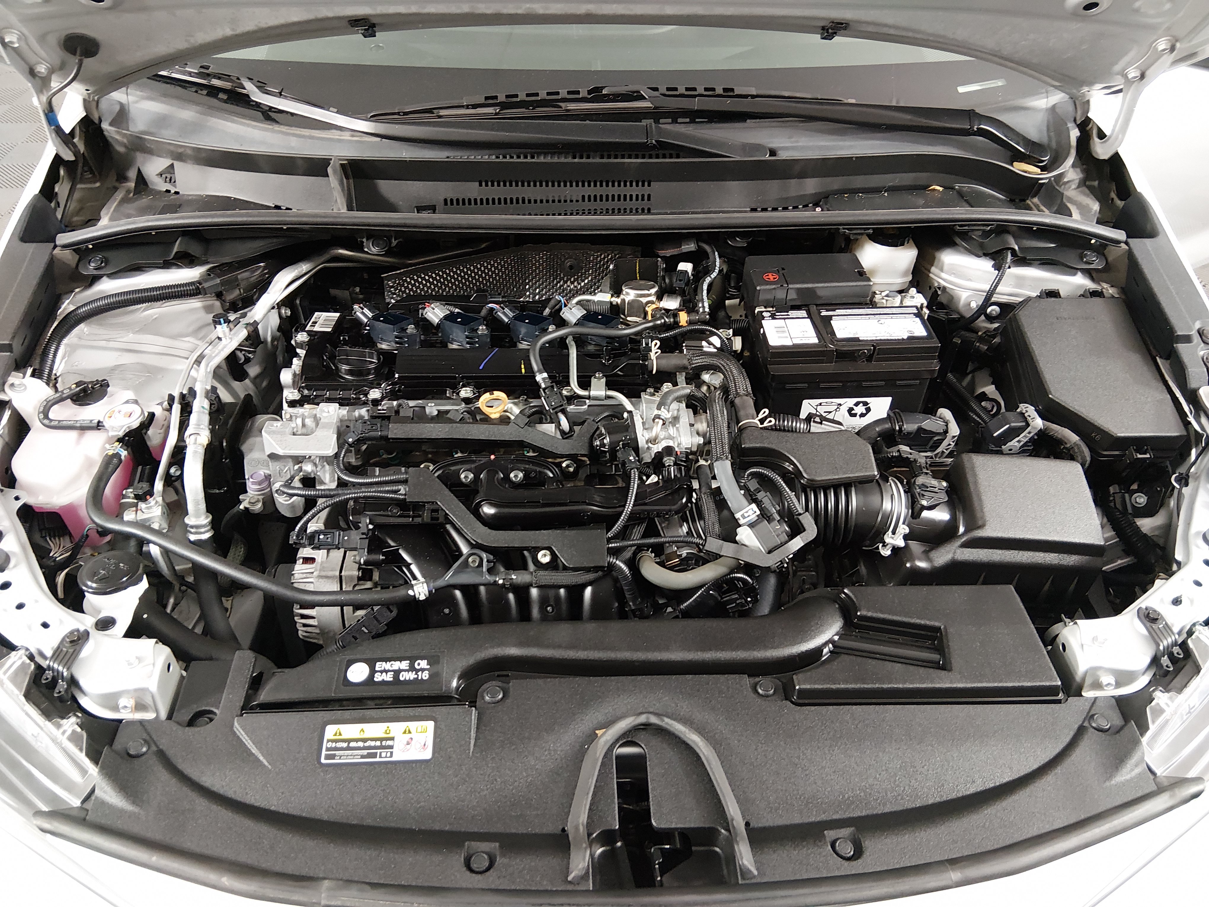 2023 Toyota Corolla LE - Photo 9