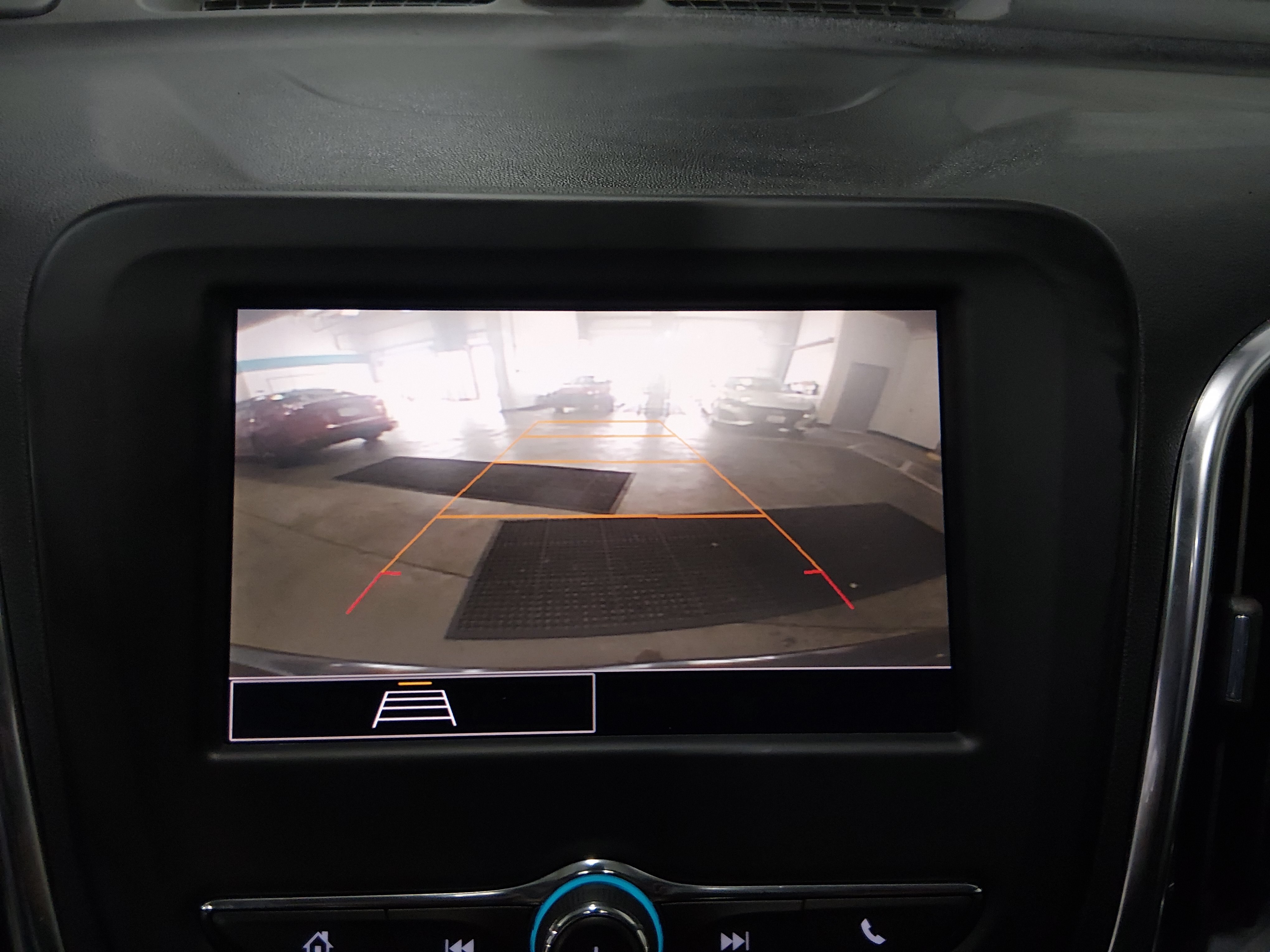 2024 Chevrolet Equinox LT - Photo 16