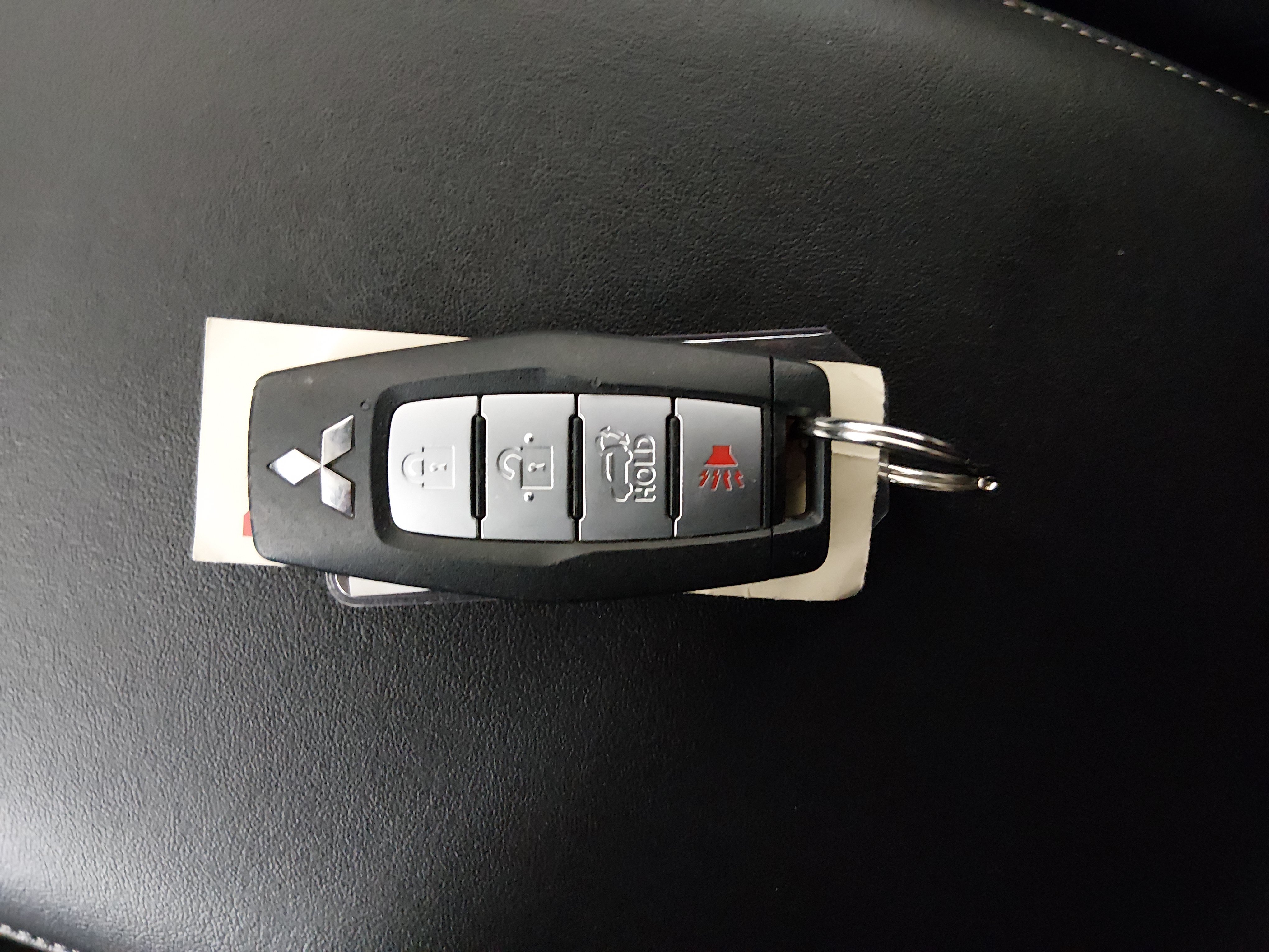 2024 Mitsubishi Outlander Plug-in Hybrid SE - Photo 15