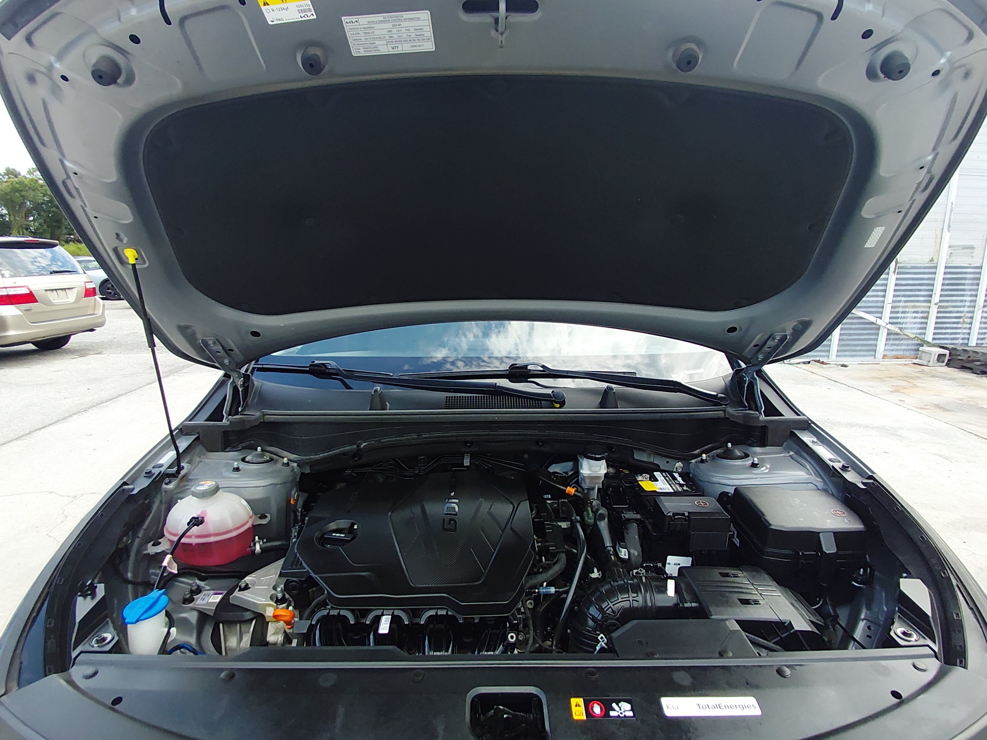 2024 Kia Sportage LX - Photo 9
