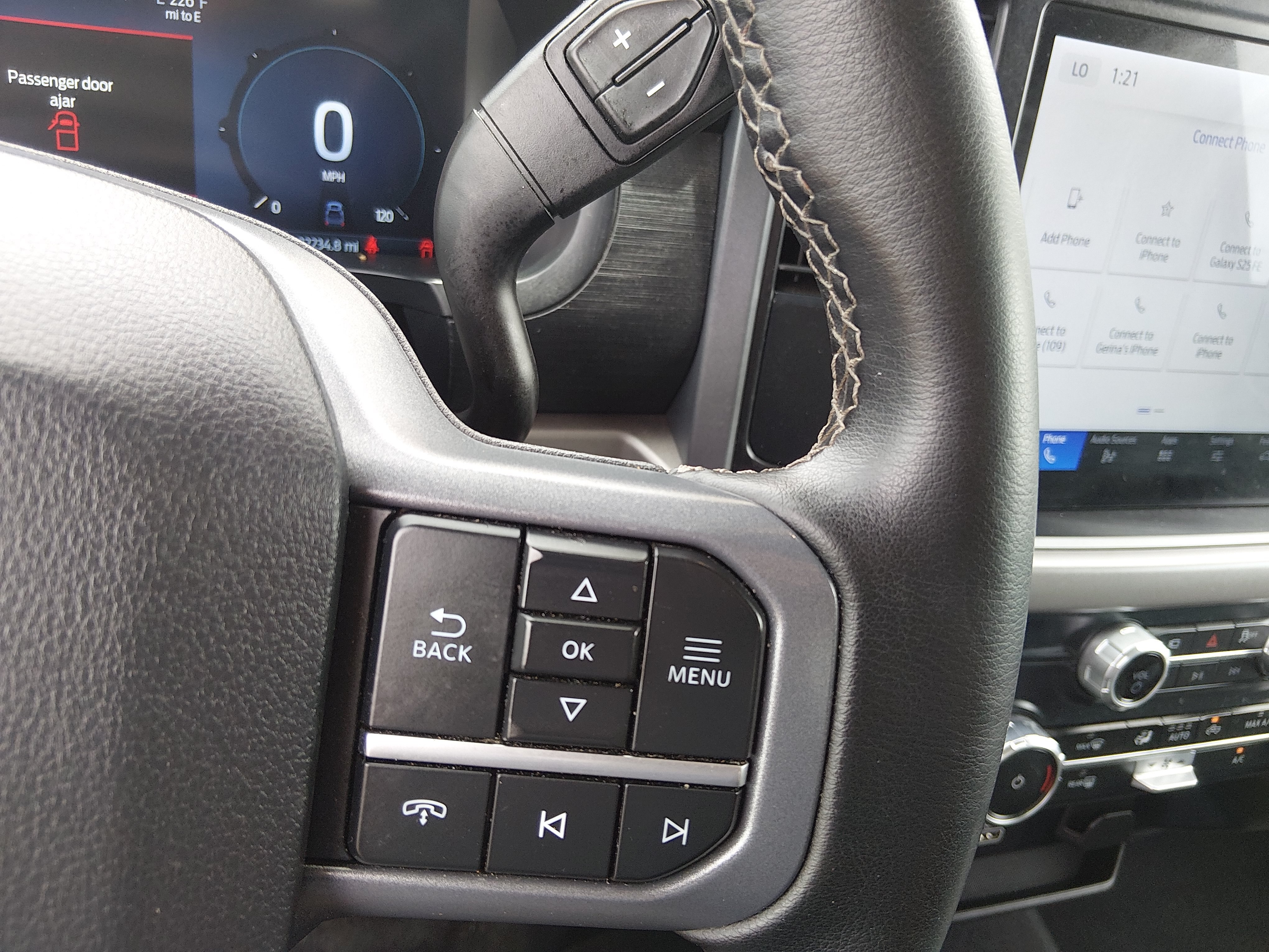 2025 Ford F-150 XLT - Photo 13