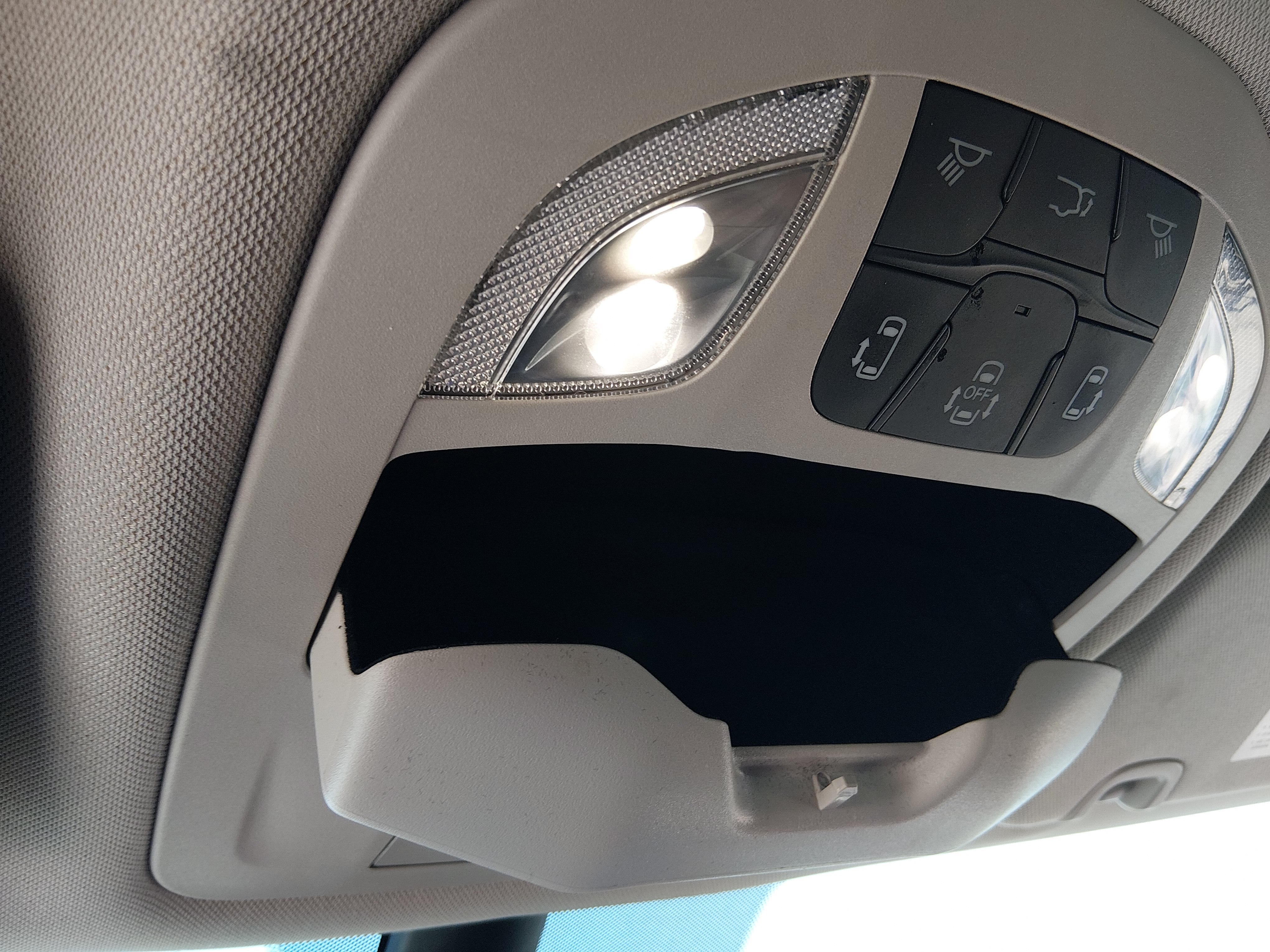 2023 Chrysler Pacifica Touring L - Photo 21