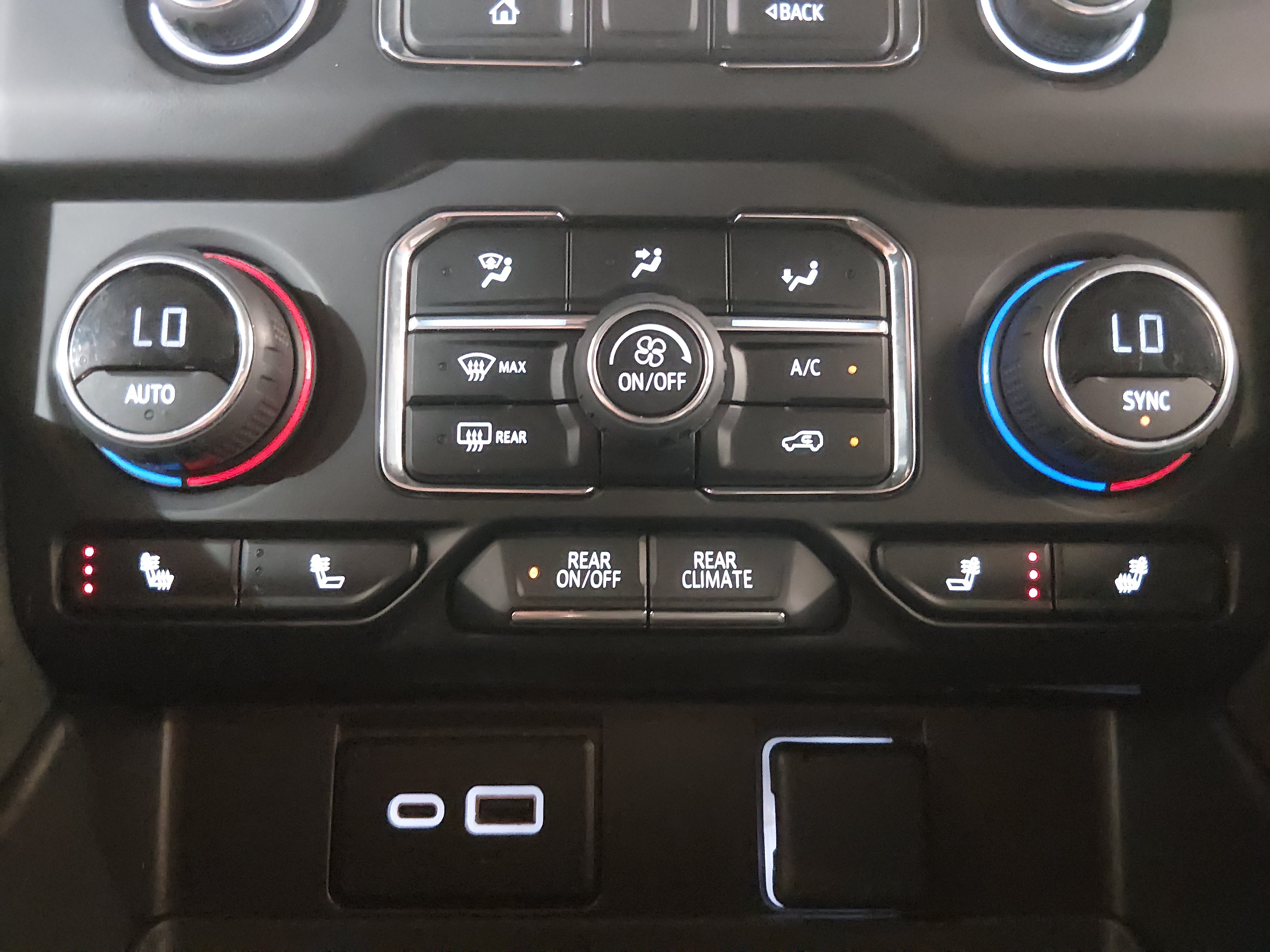 2024 Chevrolet Tahoe LT - Photo 19