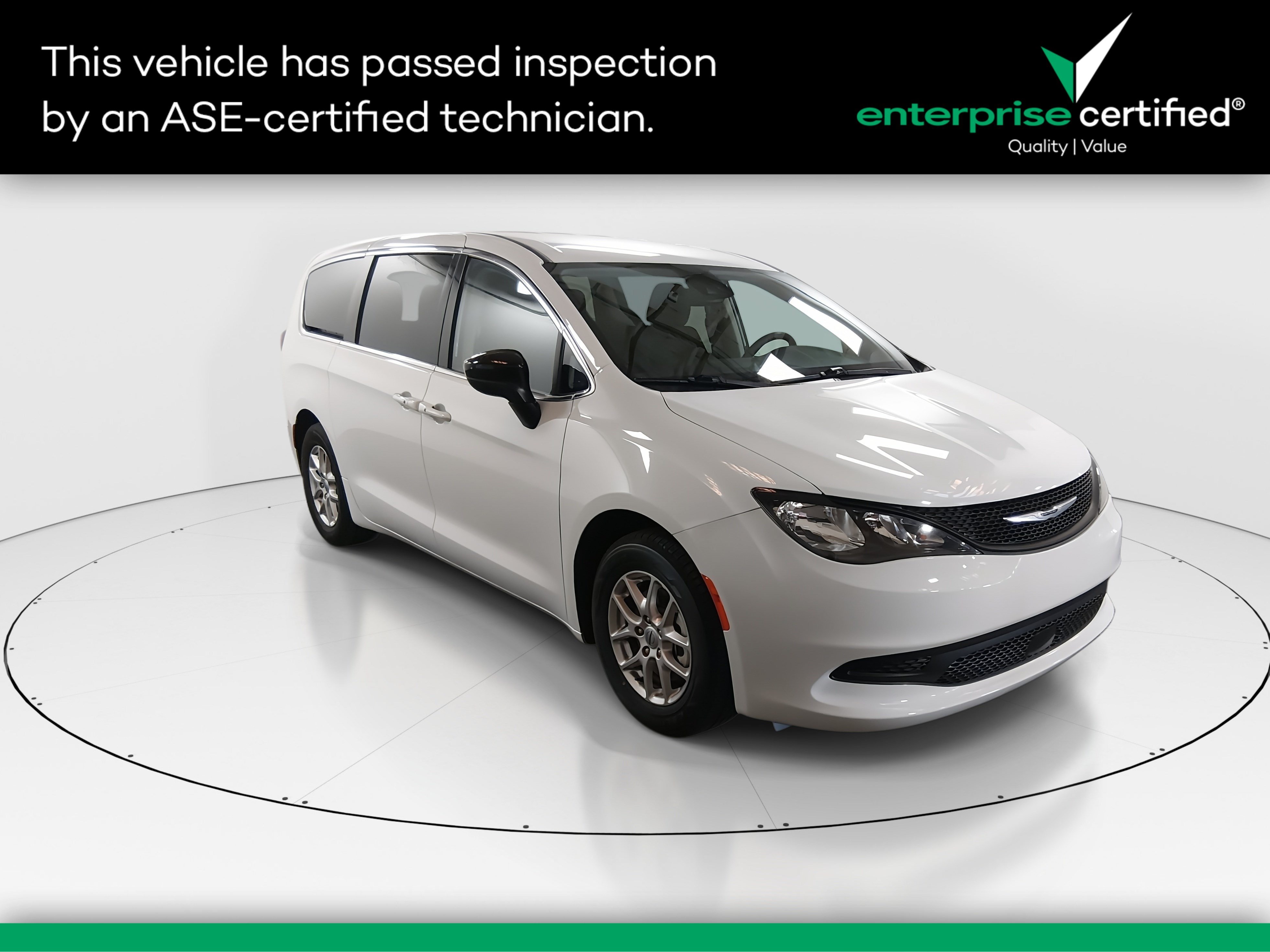 2024 Chrysler Voyager