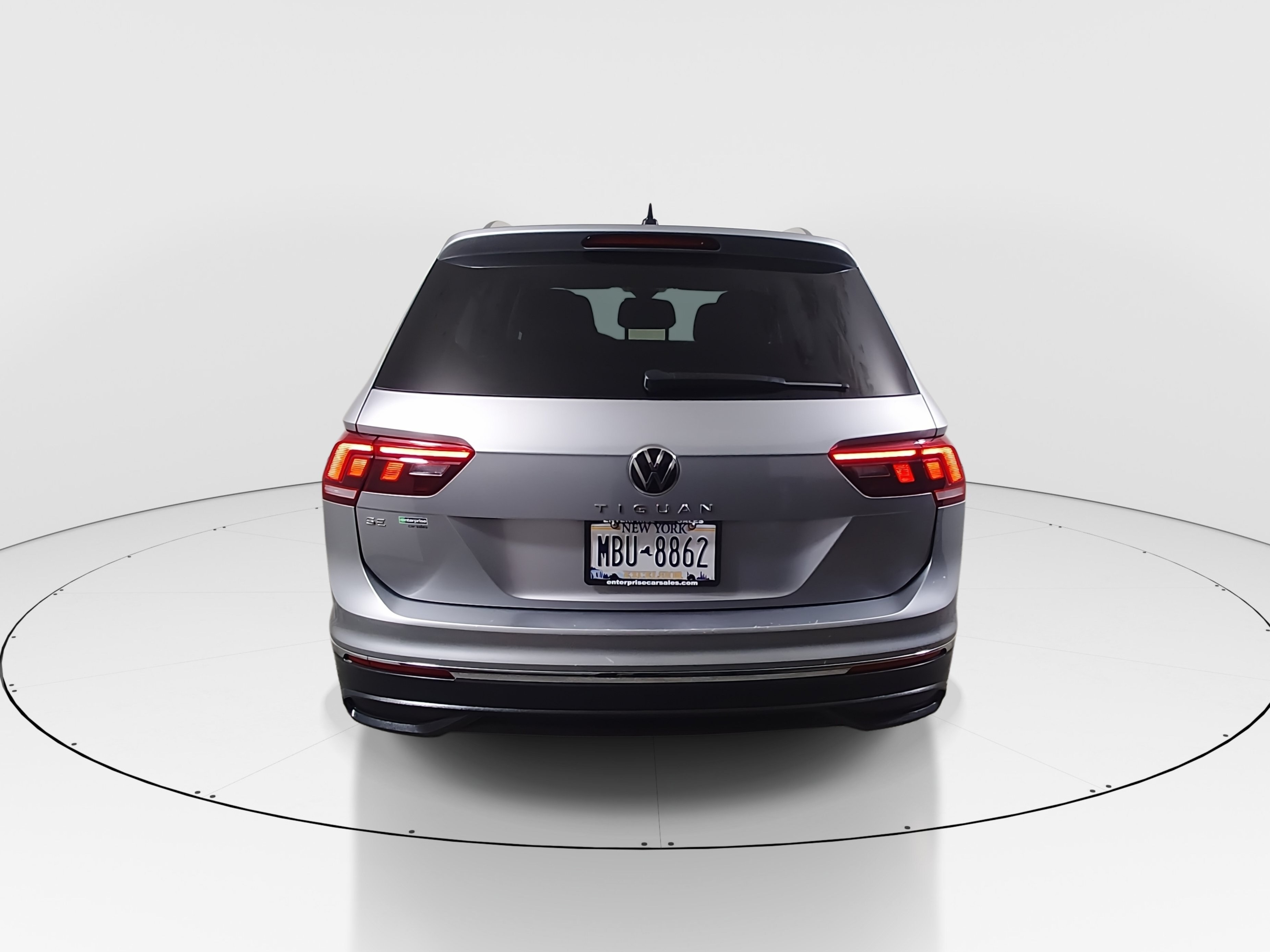 2024 Volkswagen Tiguan SE - Photo 6