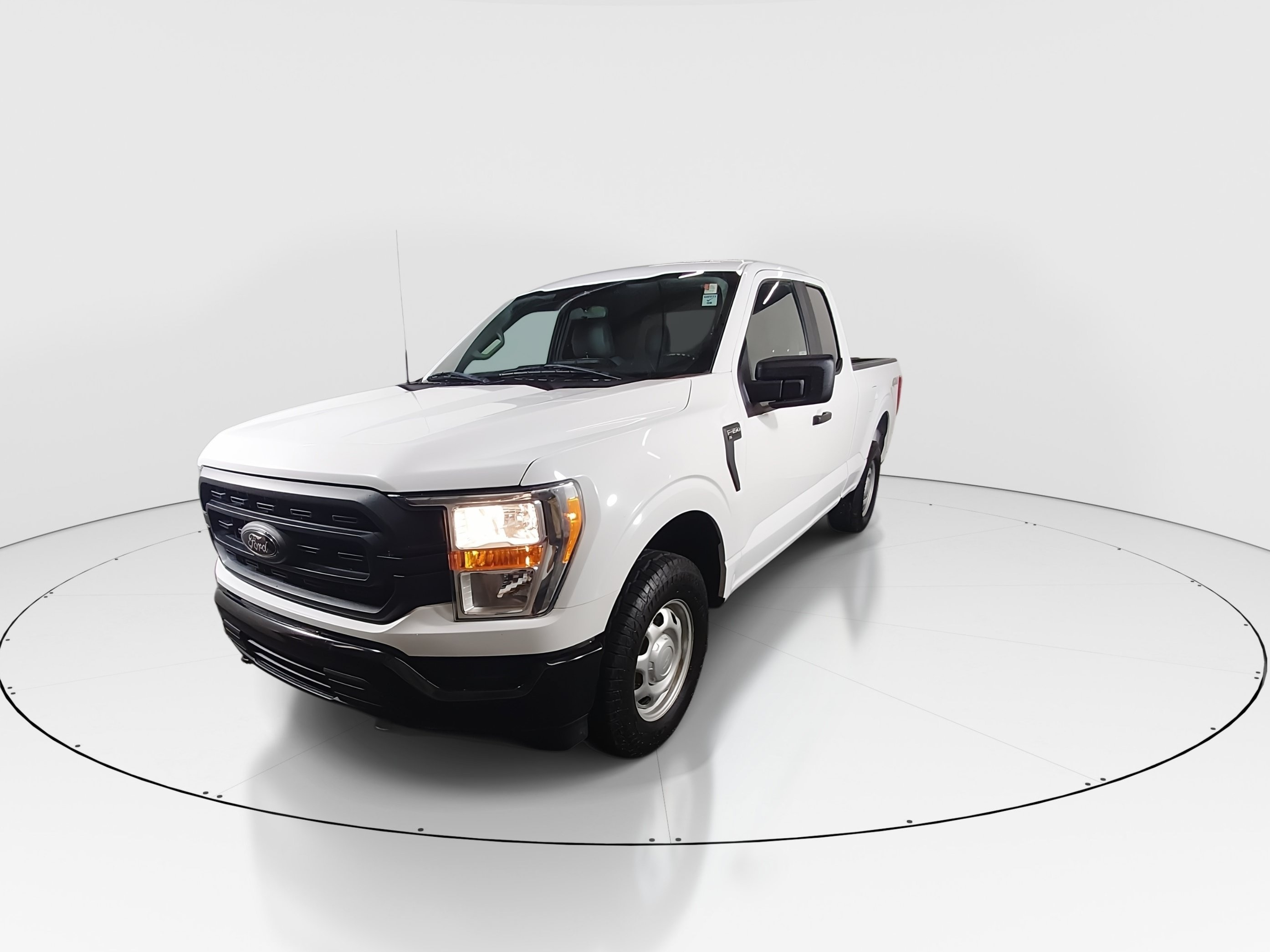 2022 Ford F-150 XL - Photo 3