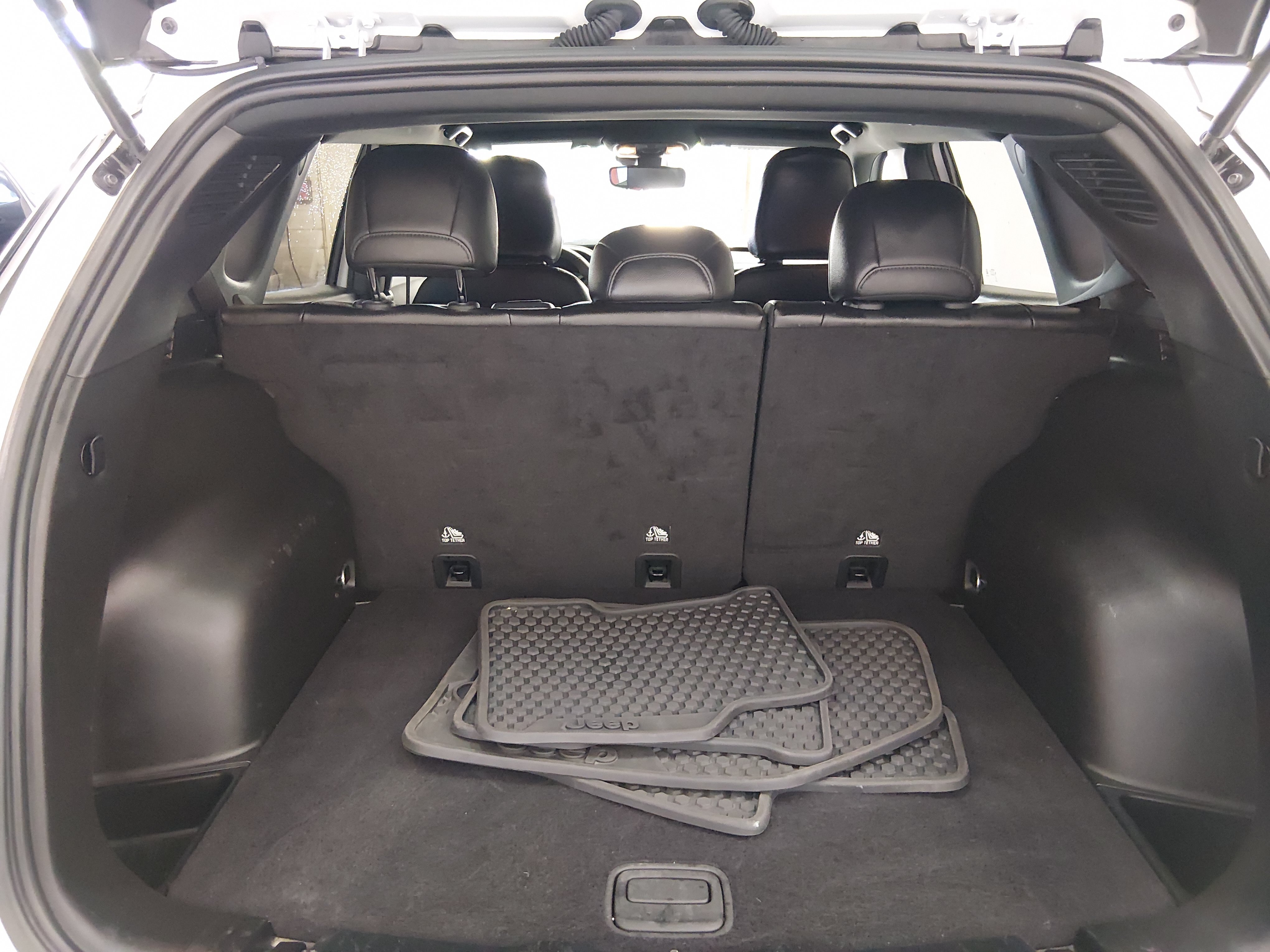 2025 Jeep Compass Trailhawk - Photo 11