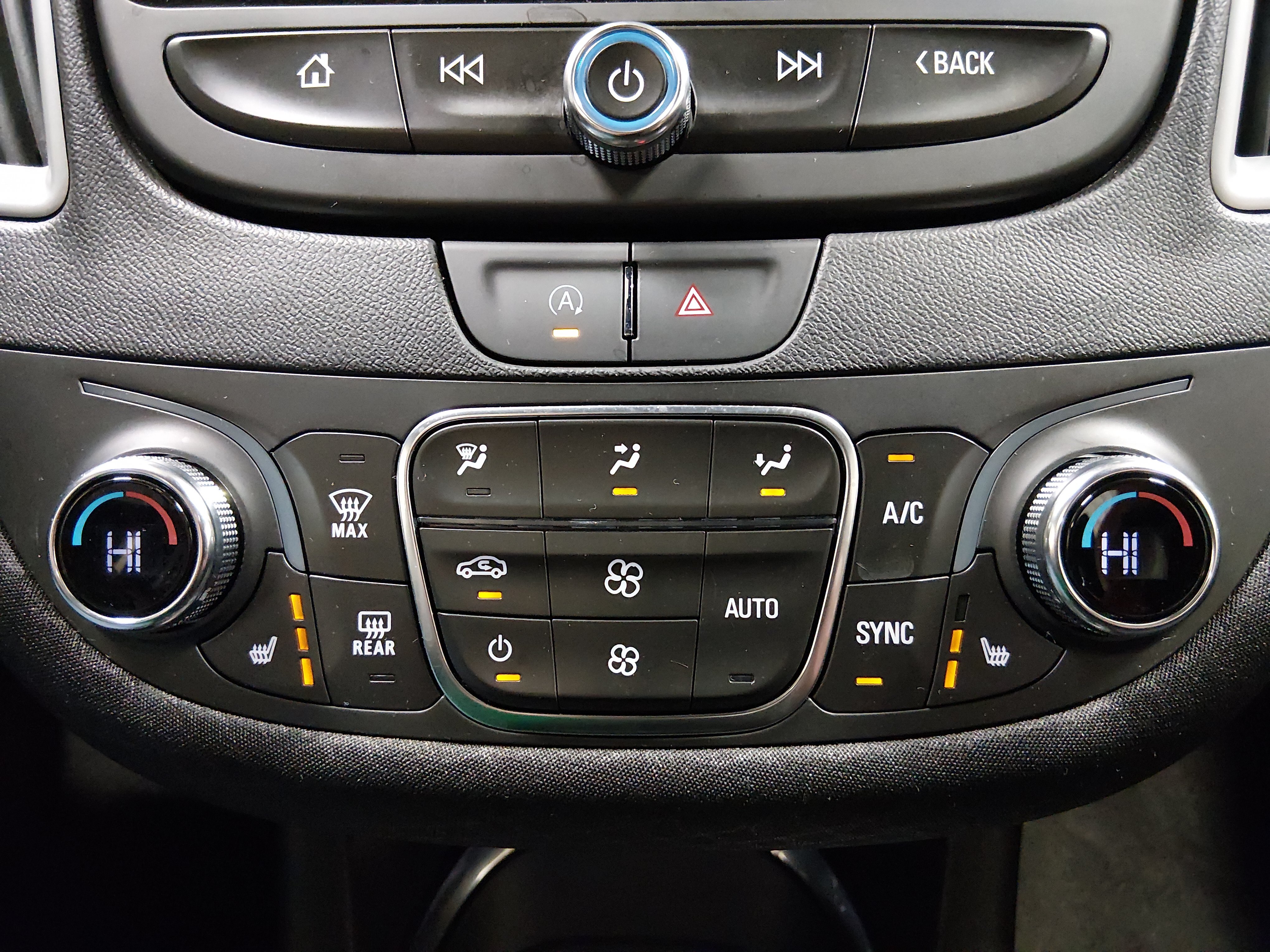 2024 Chevrolet Malibu 1LT - Photo 19