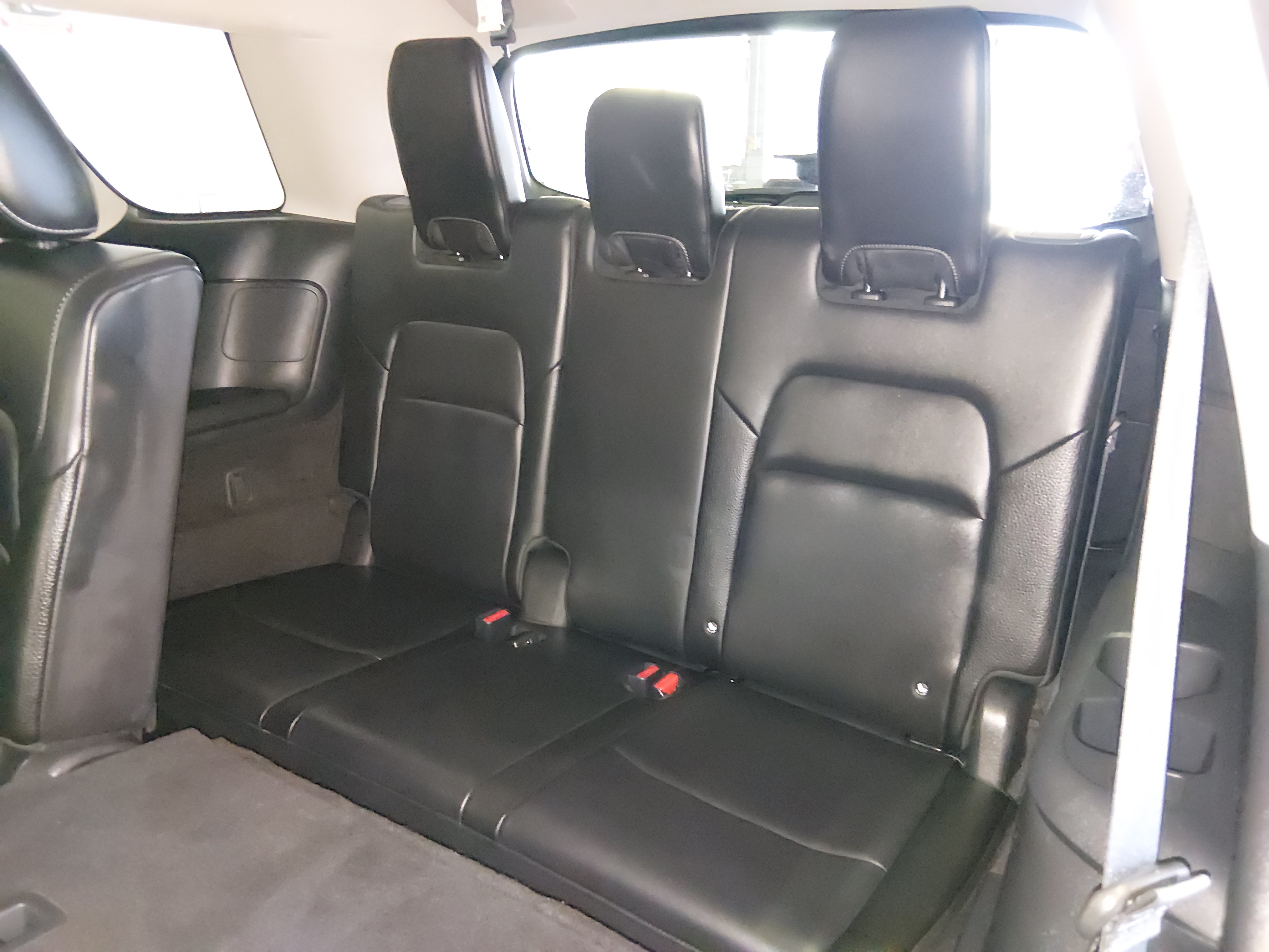 2025 Nissan Pathfinder SL - Photo 19