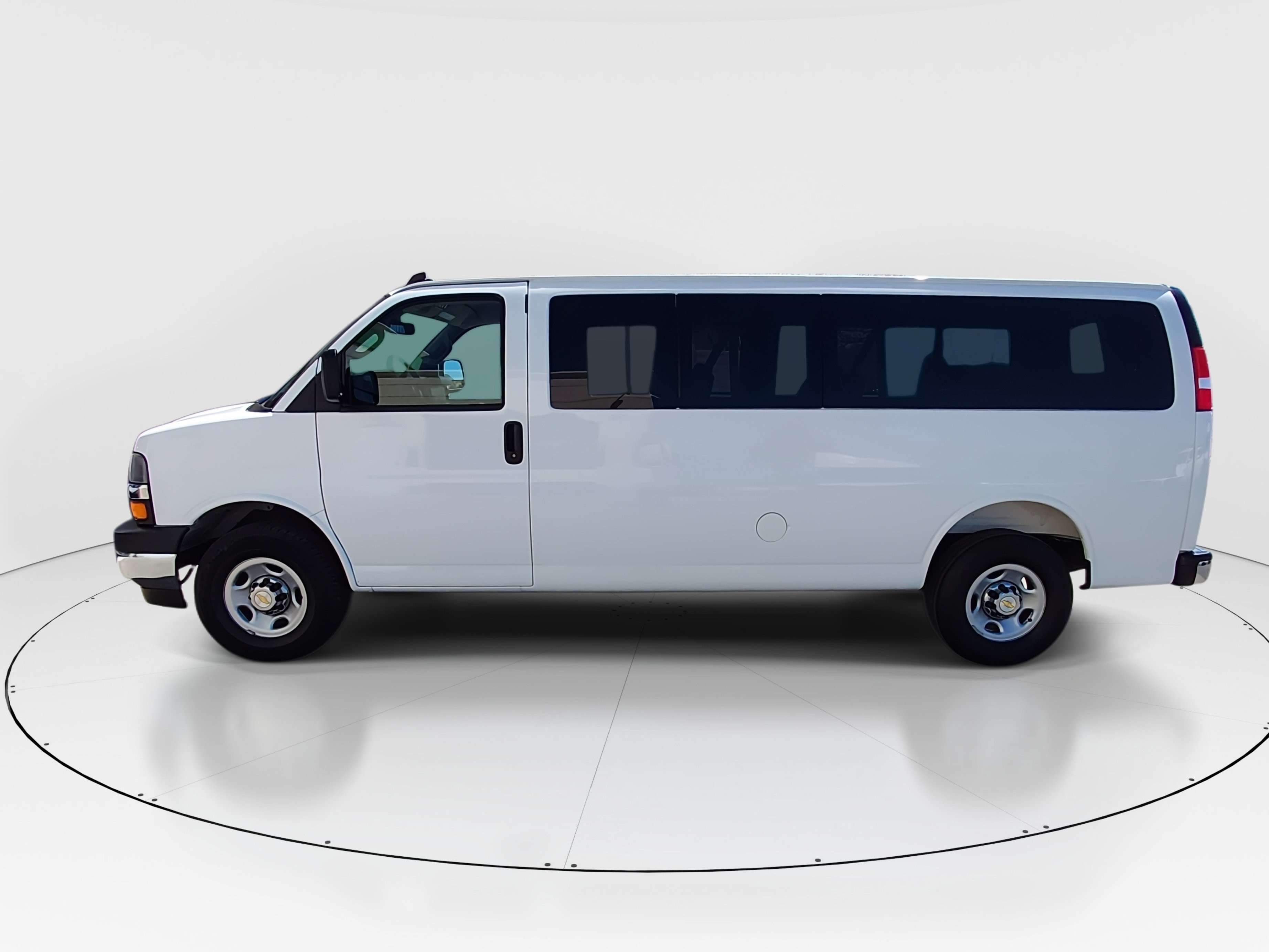 2025 Chevrolet Express 15 Passenger