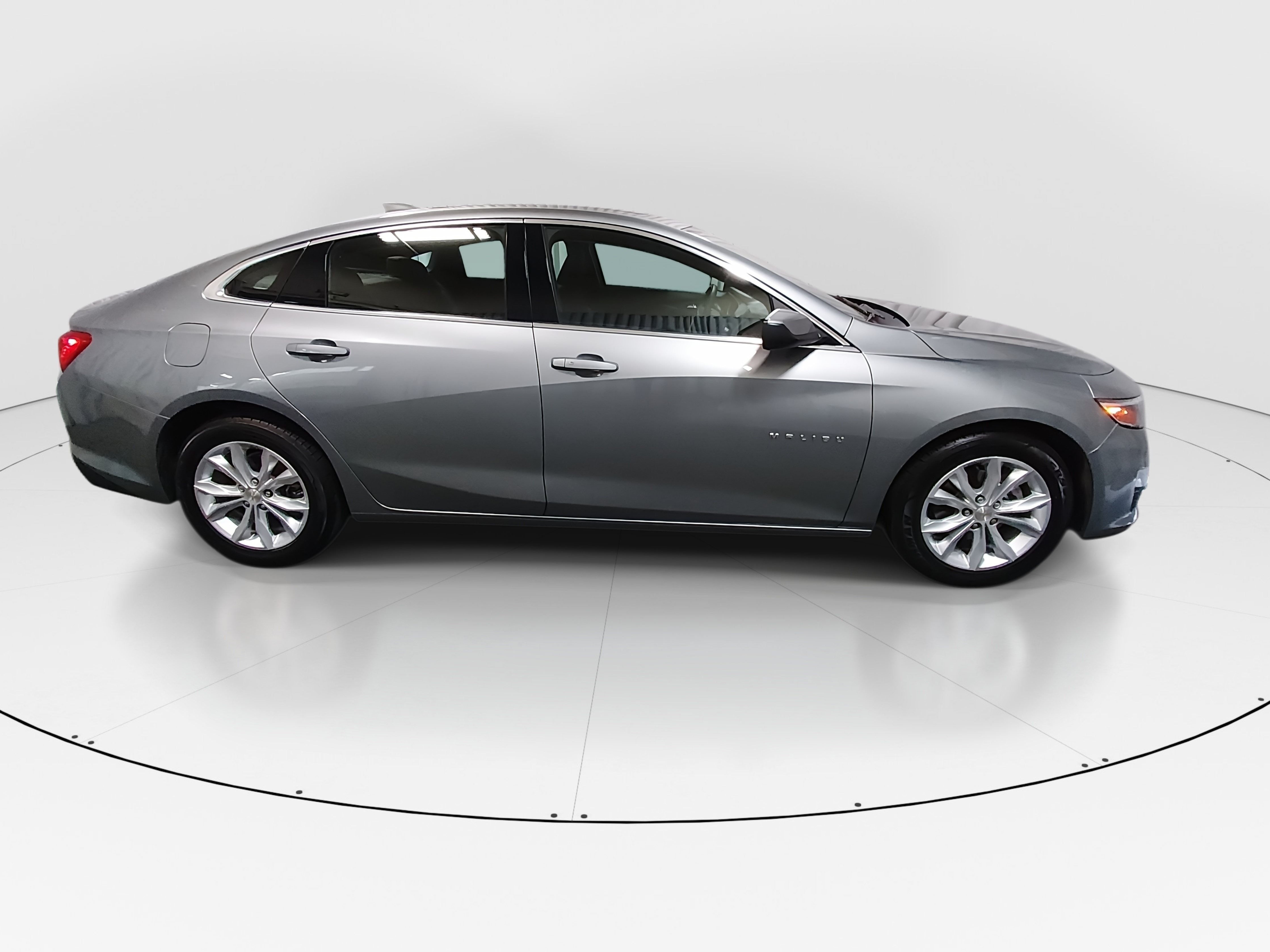 2024 Chevrolet Malibu 1LT - Photo 8