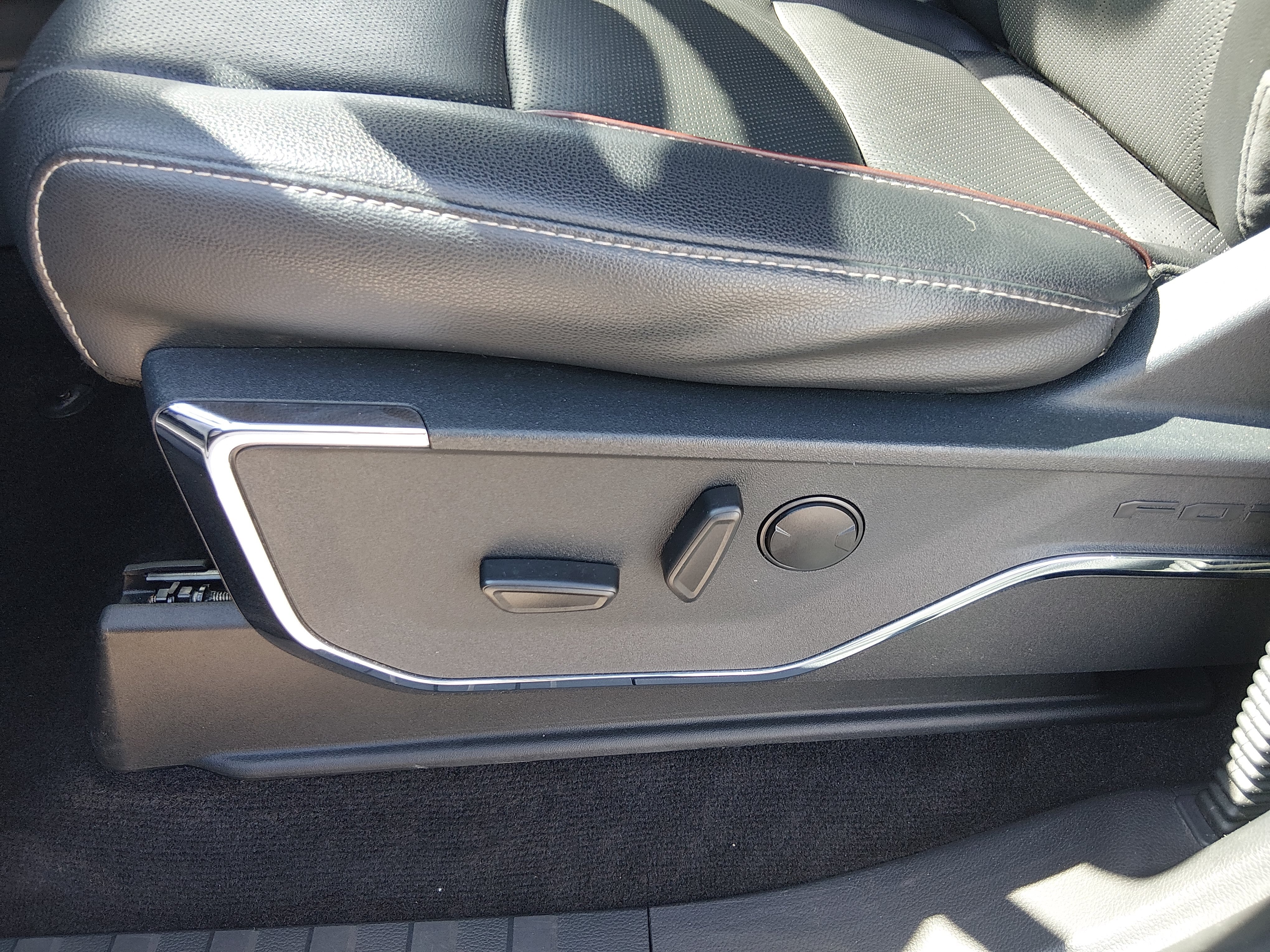 2022 Ford F-150 Lariat - Photo 23