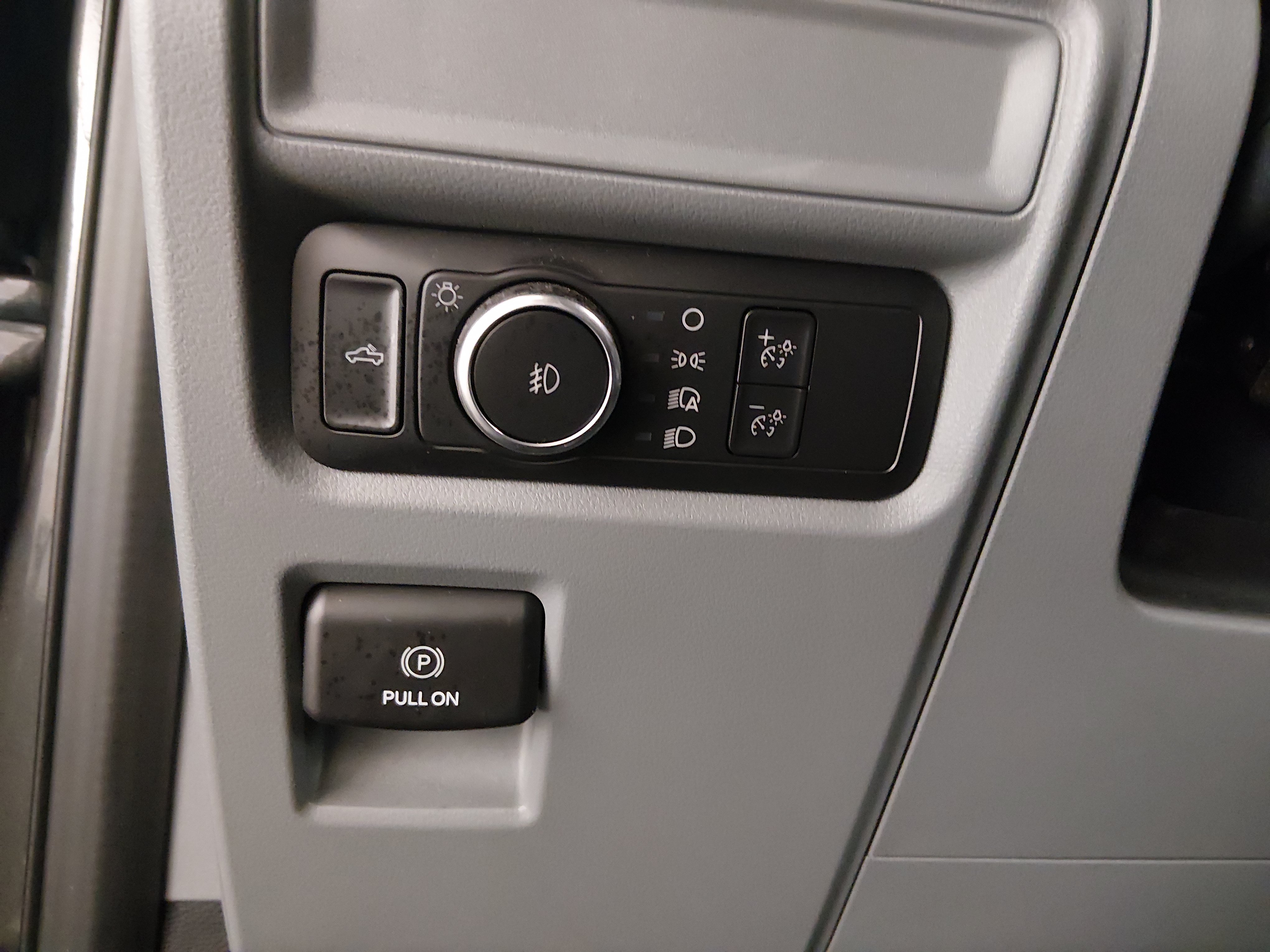 2022 Ford F-150 XLT - Photo 13