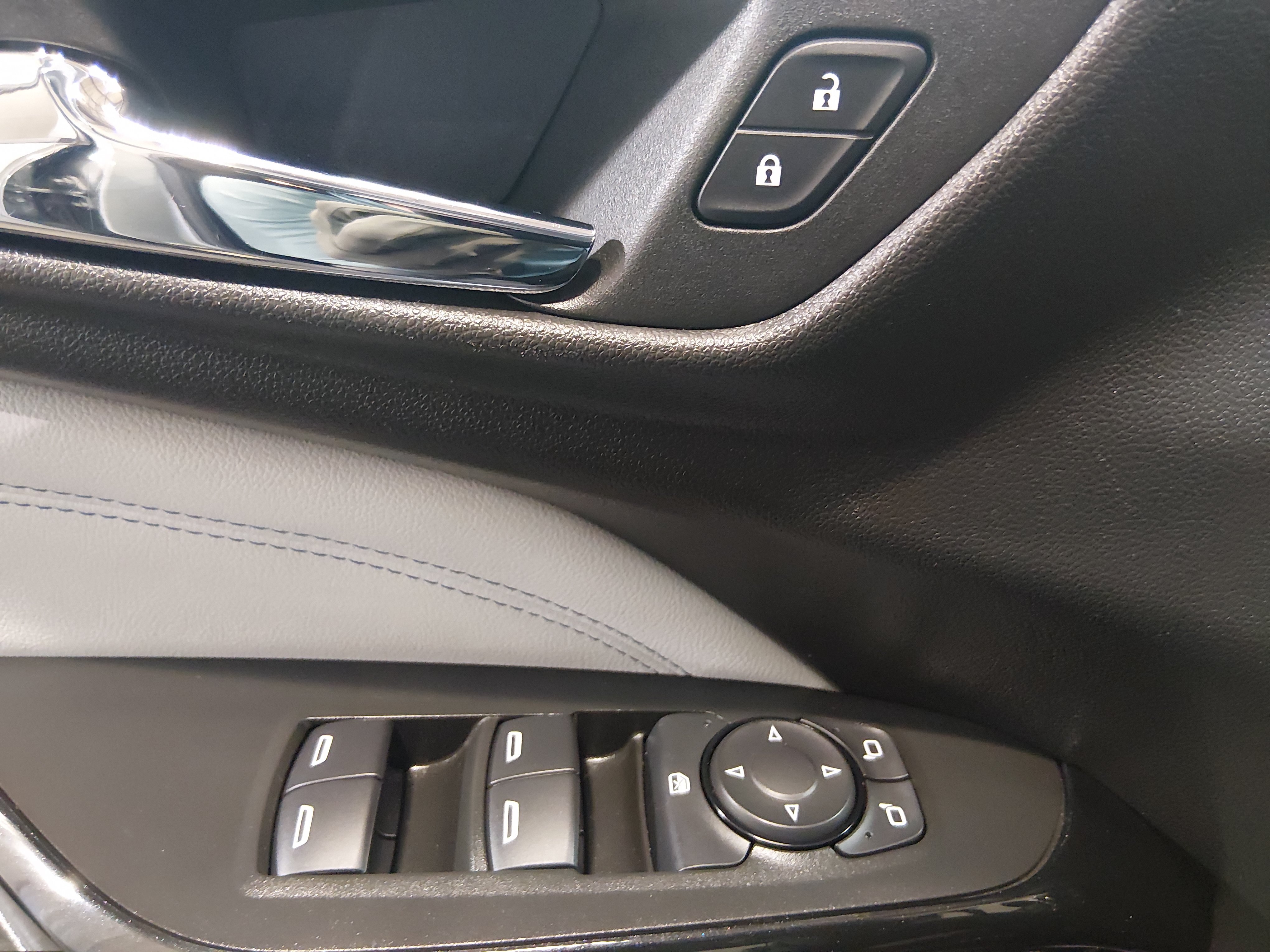 2025 Chevrolet Trax LT - Photo 20