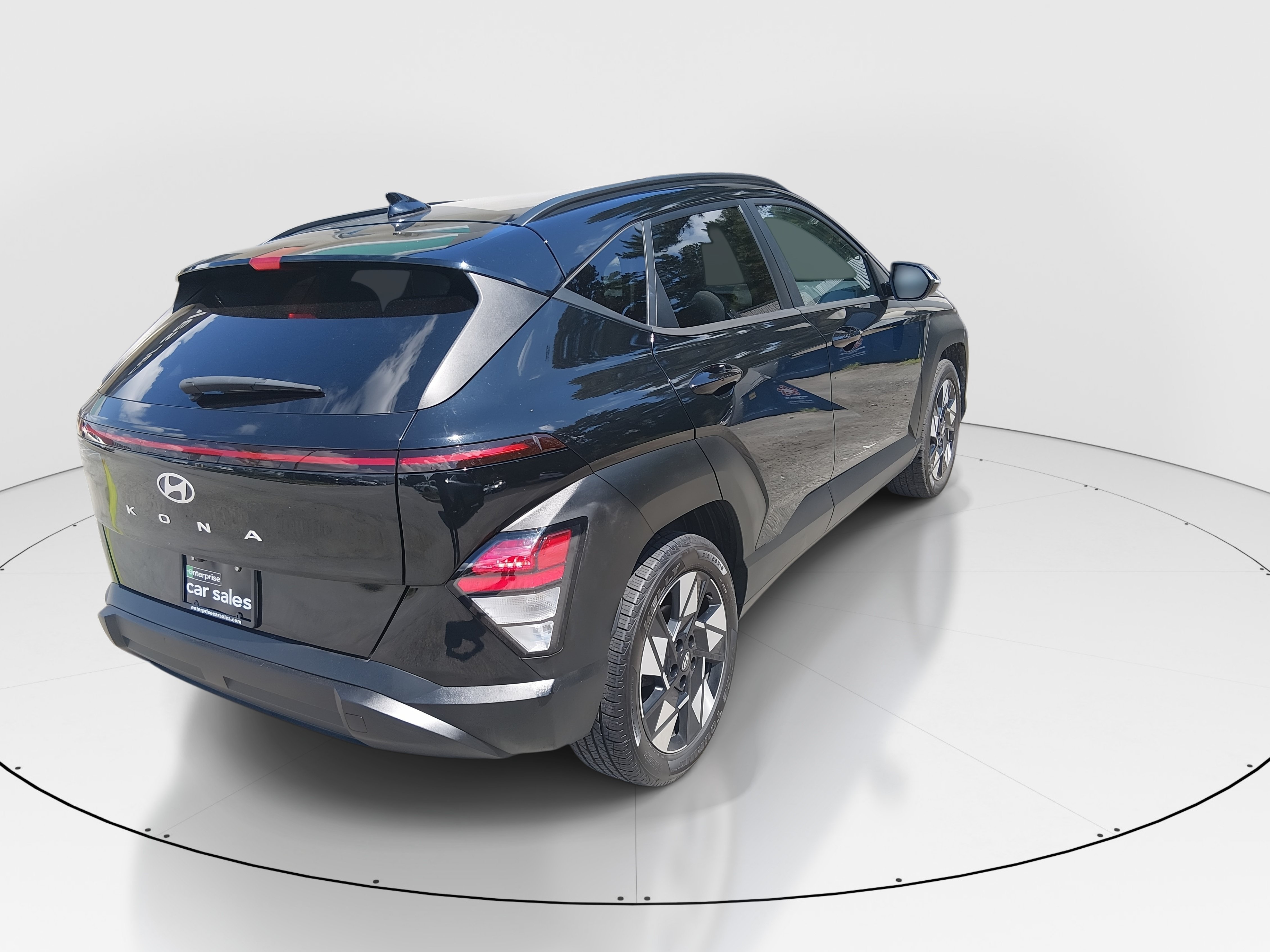 2025 Hyundai Kona SEL - Photo 7