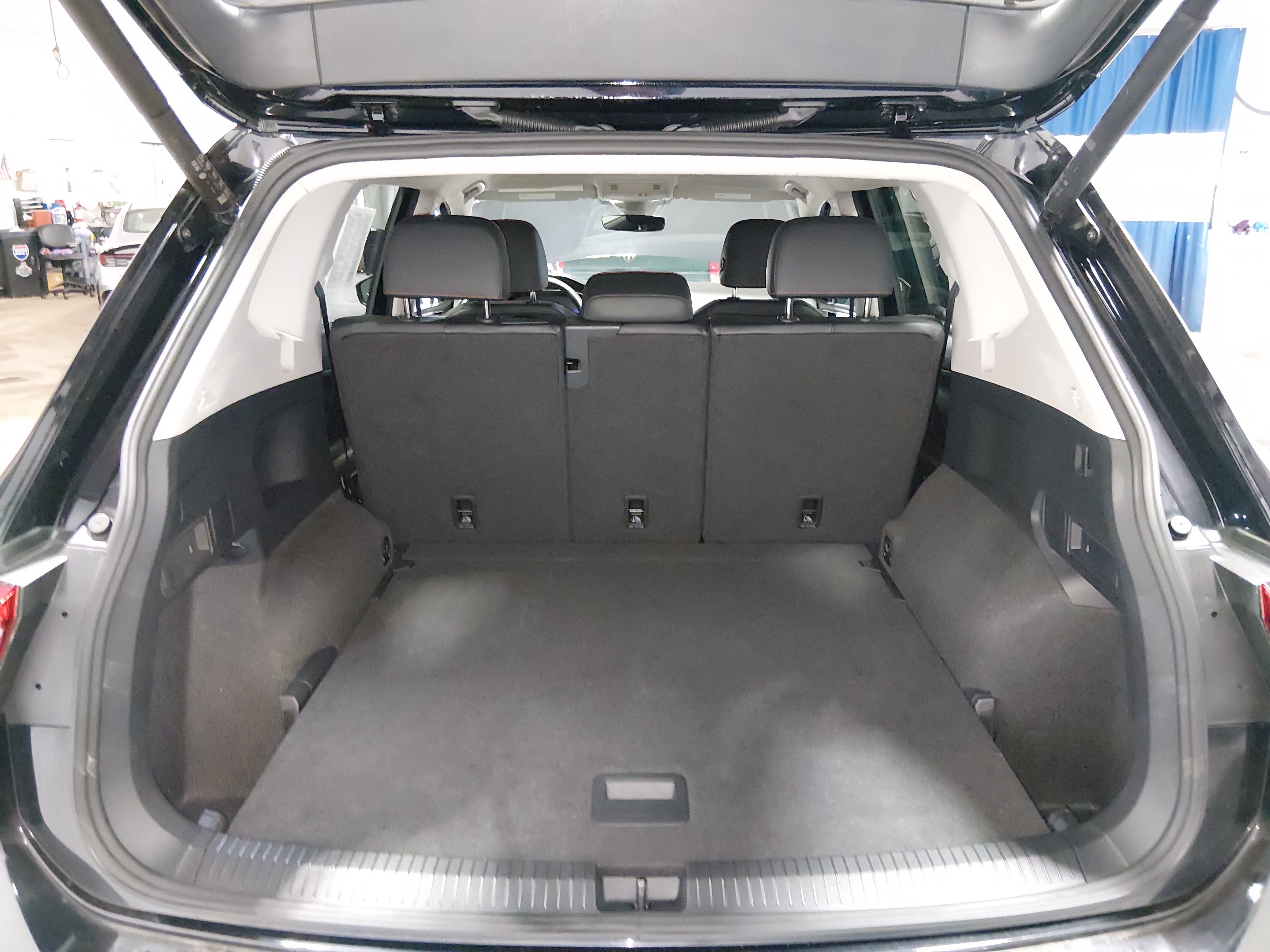 2024 Volkswagen Tiguan Wolfsburg Edition - Photo 11
