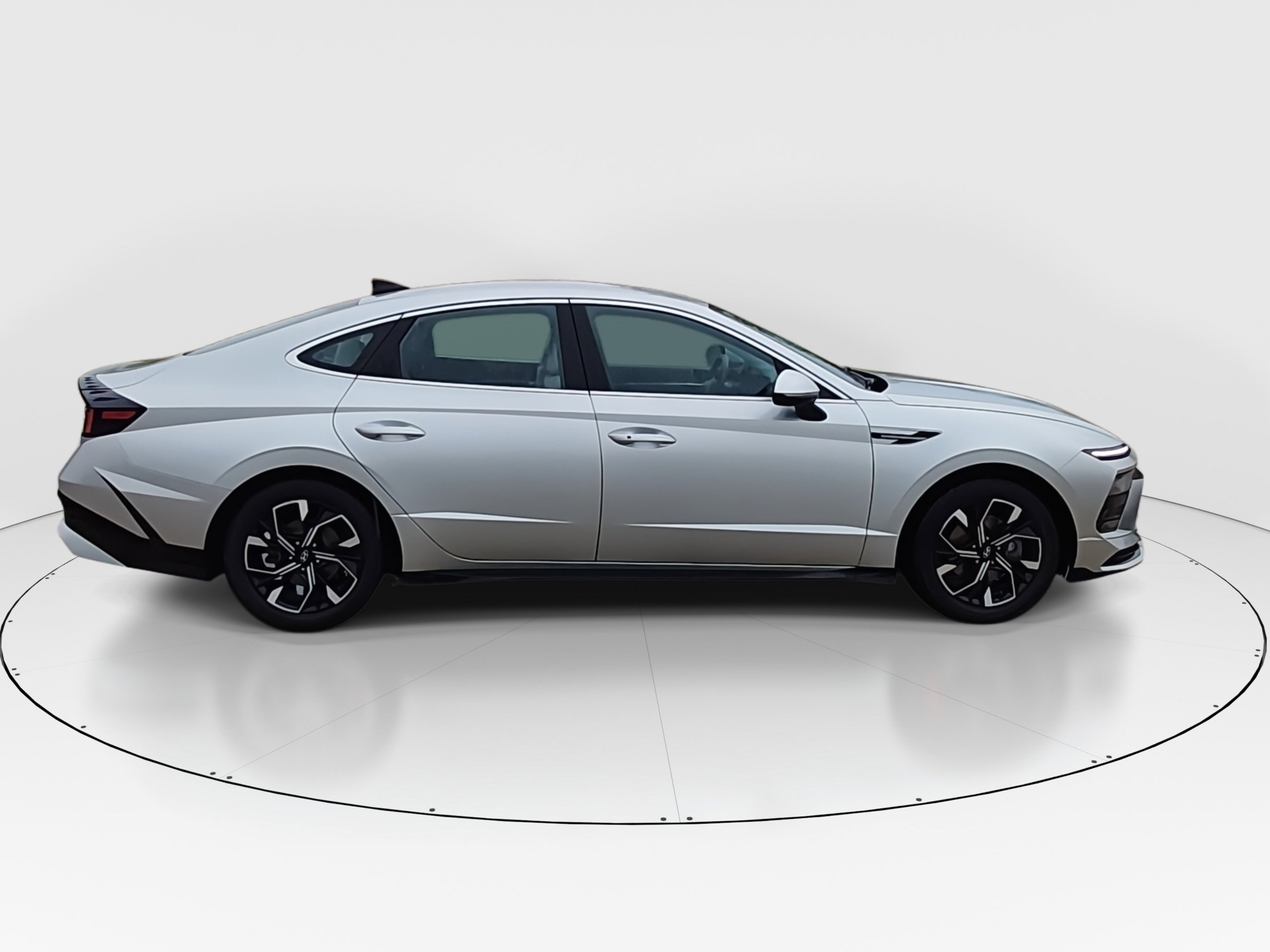 2024 Hyundai Sonata SEL - Photo 8