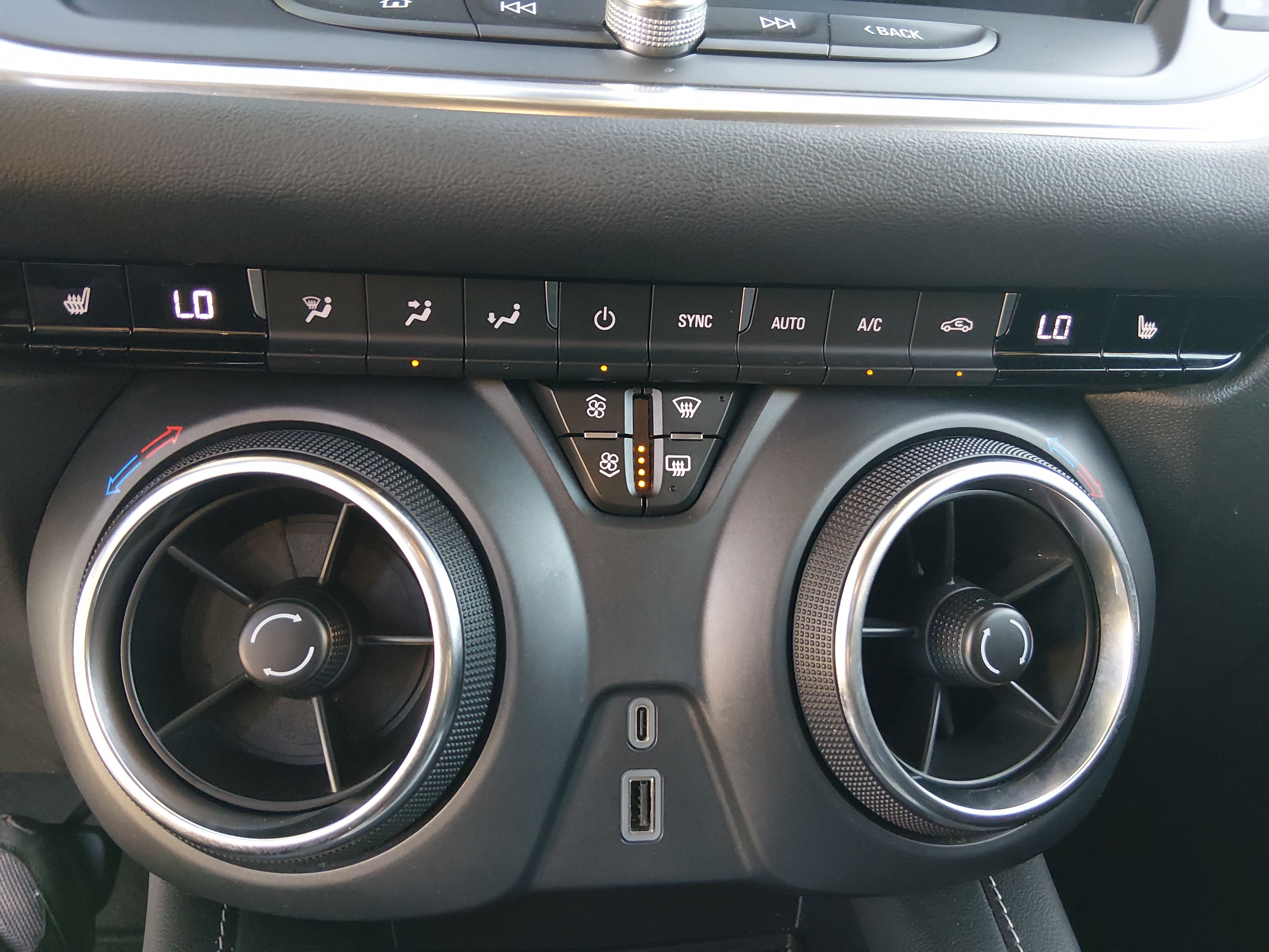 2025 Chevrolet Blazer 2LT - Photo 17