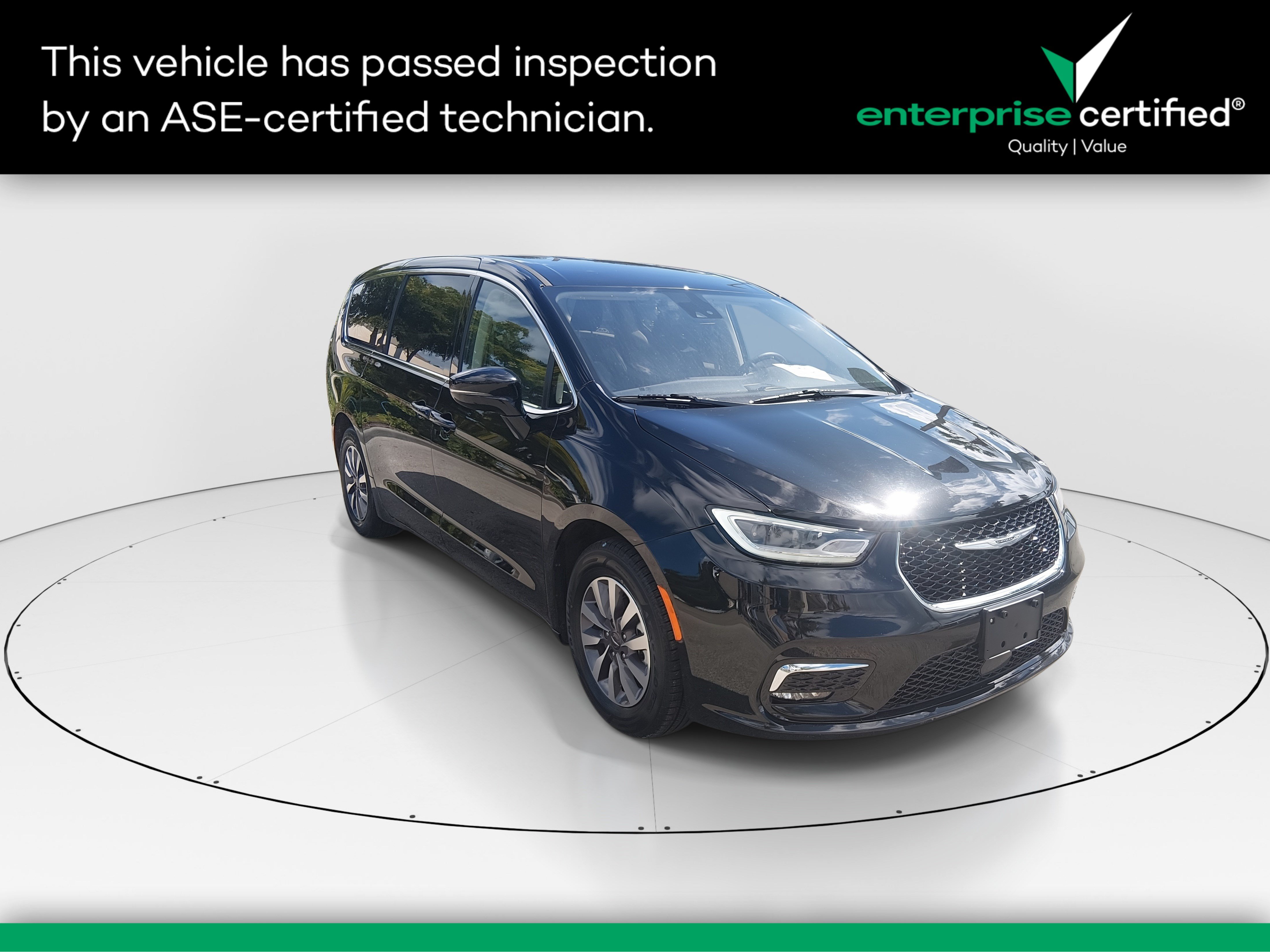 2024 Chrysler Pacifica PHEV