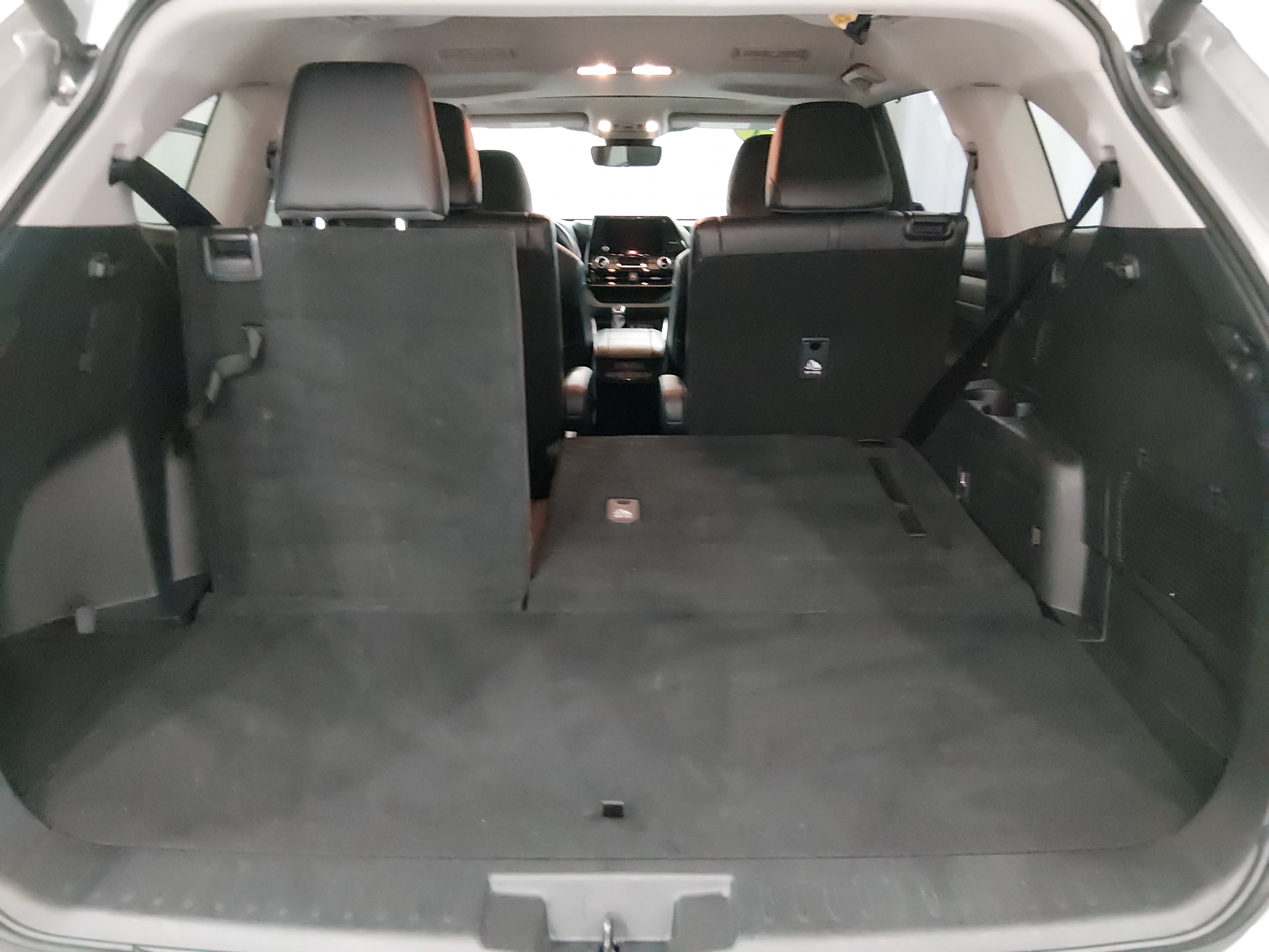 2024 Toyota Highlander XLE - Photo 11