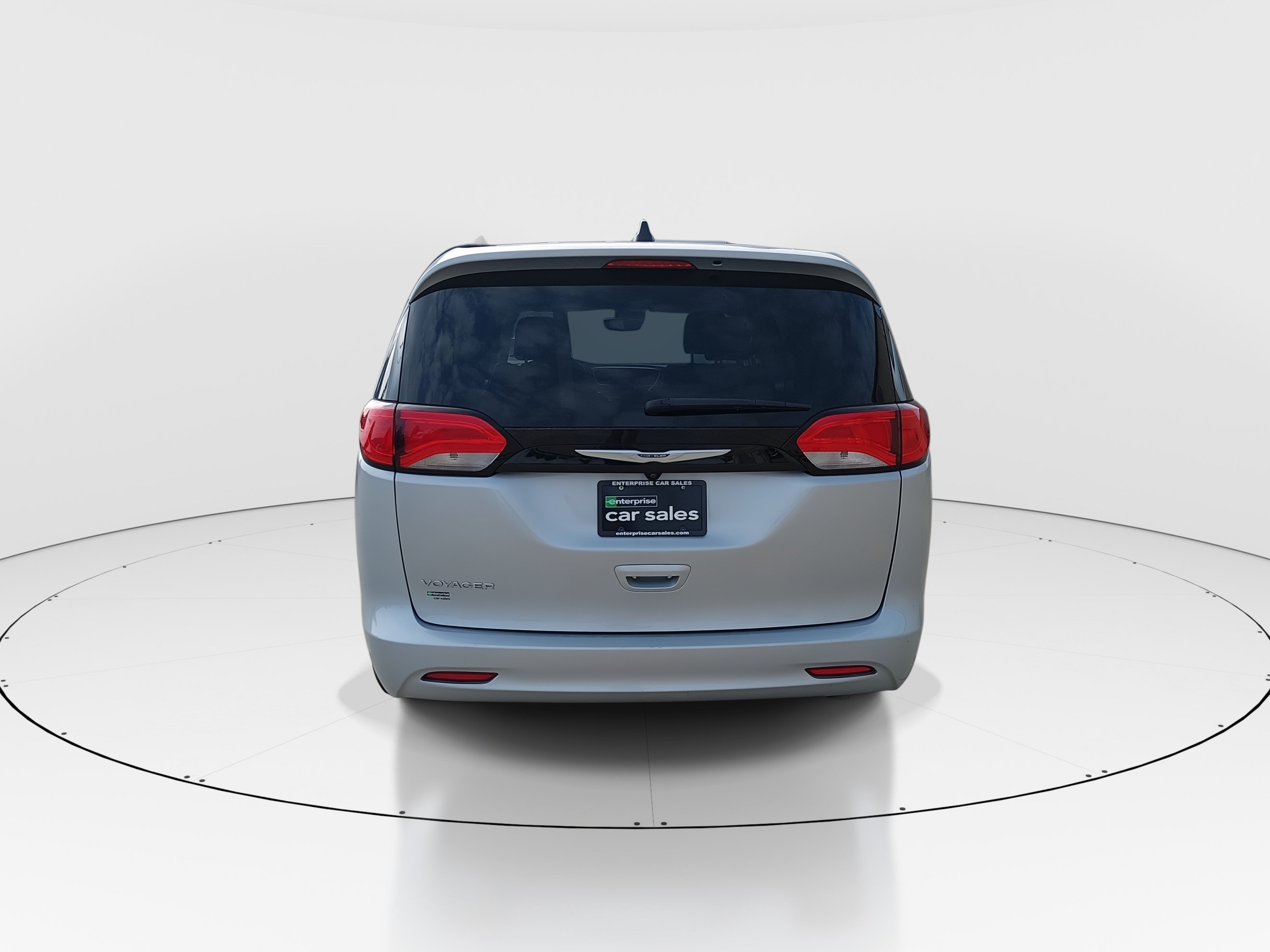 2023 Chrysler Voyager LX - Photo 6