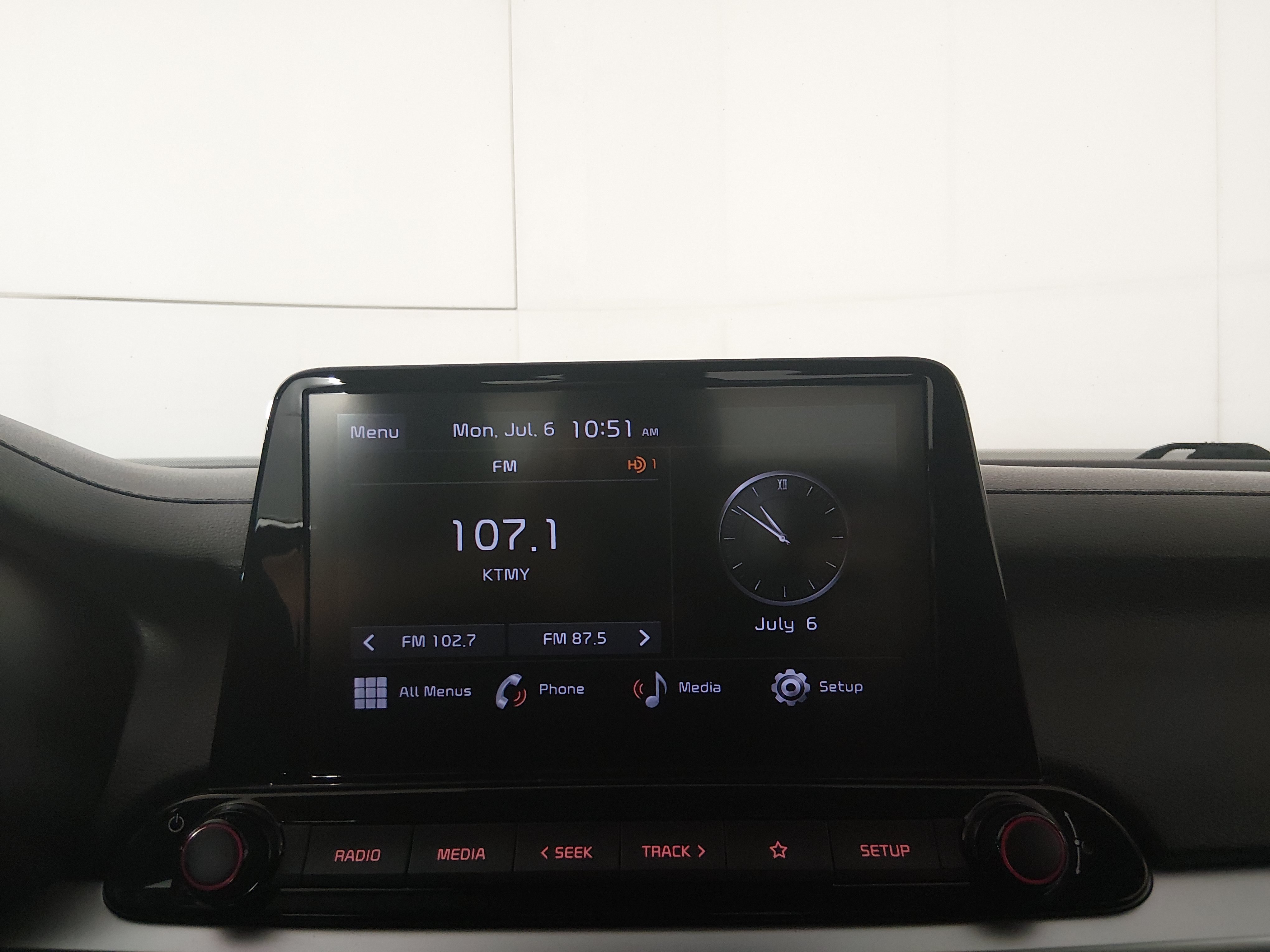 2024 Kia Forte LXS - Photo 17