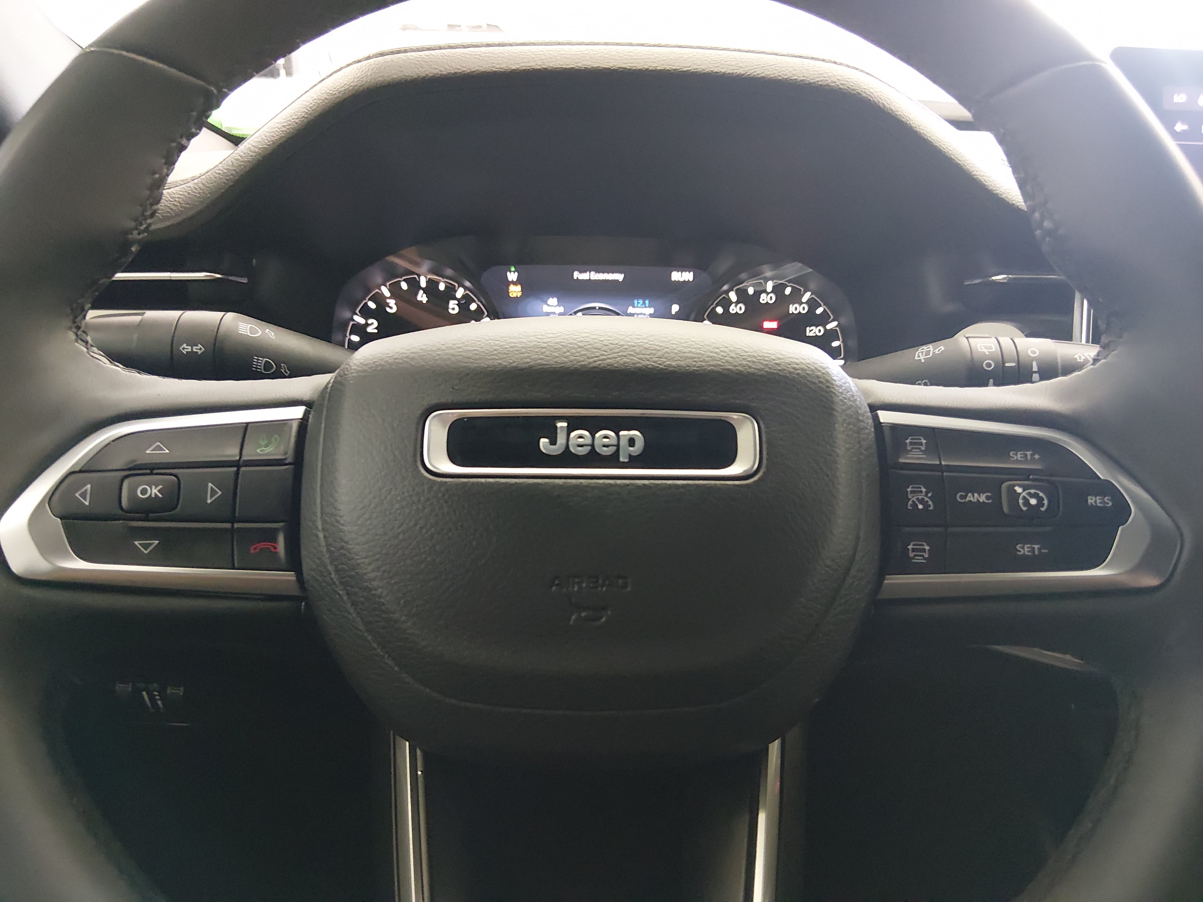 2024 Jeep Compass Limited - Photo 12