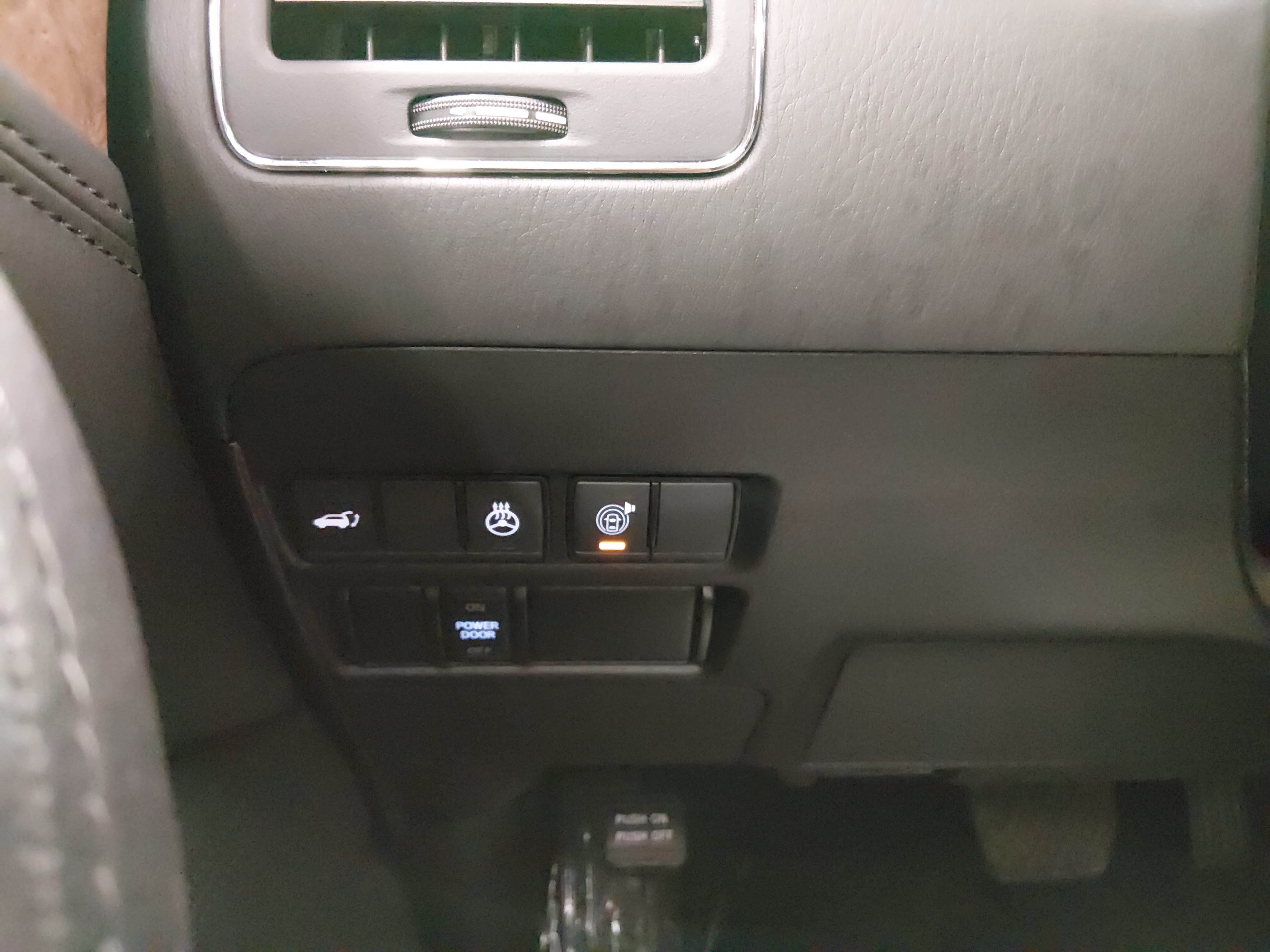 2024 Nissan Armada SL - Photo 13
