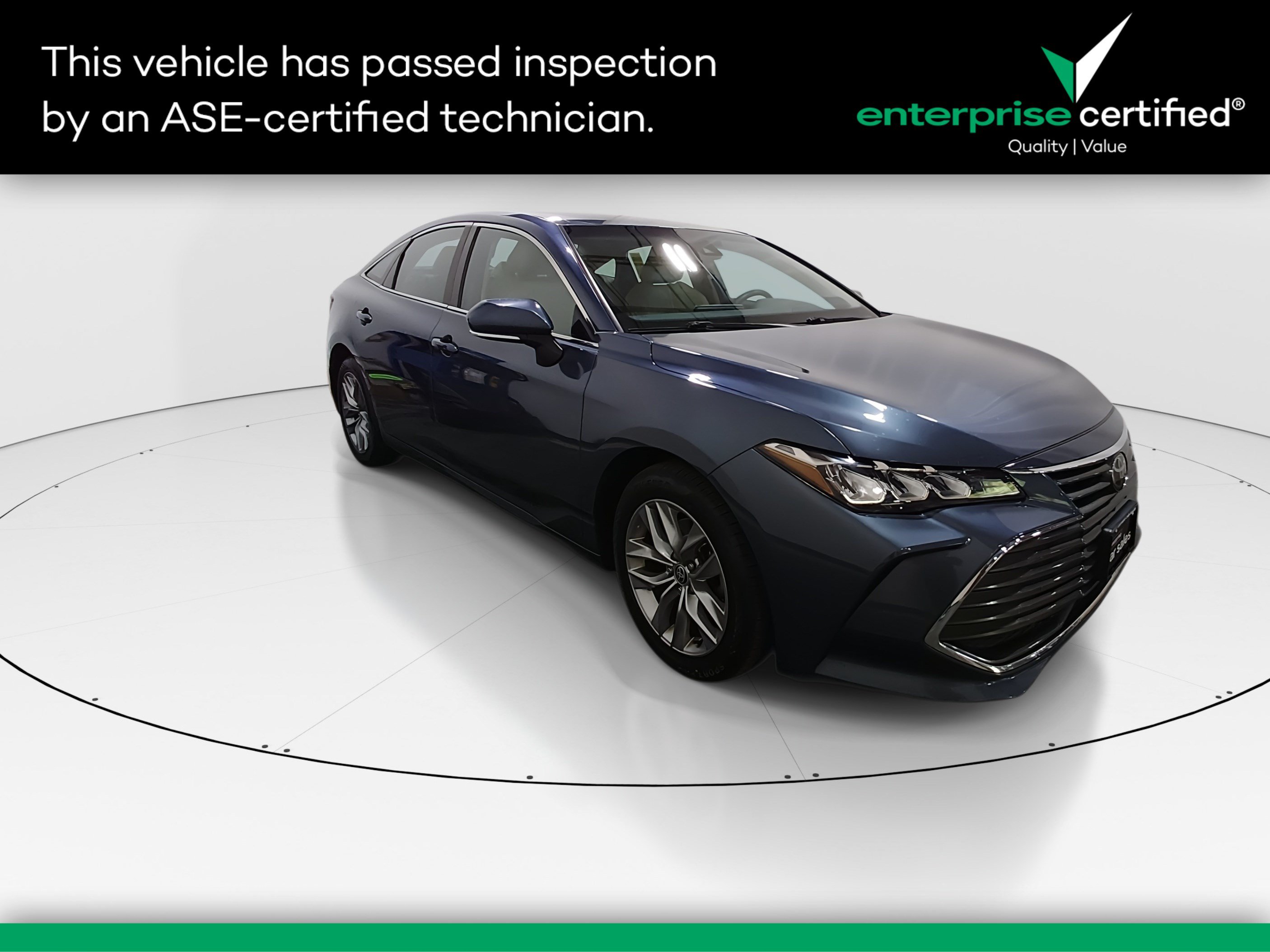 2022 Toyota Avalon XLE