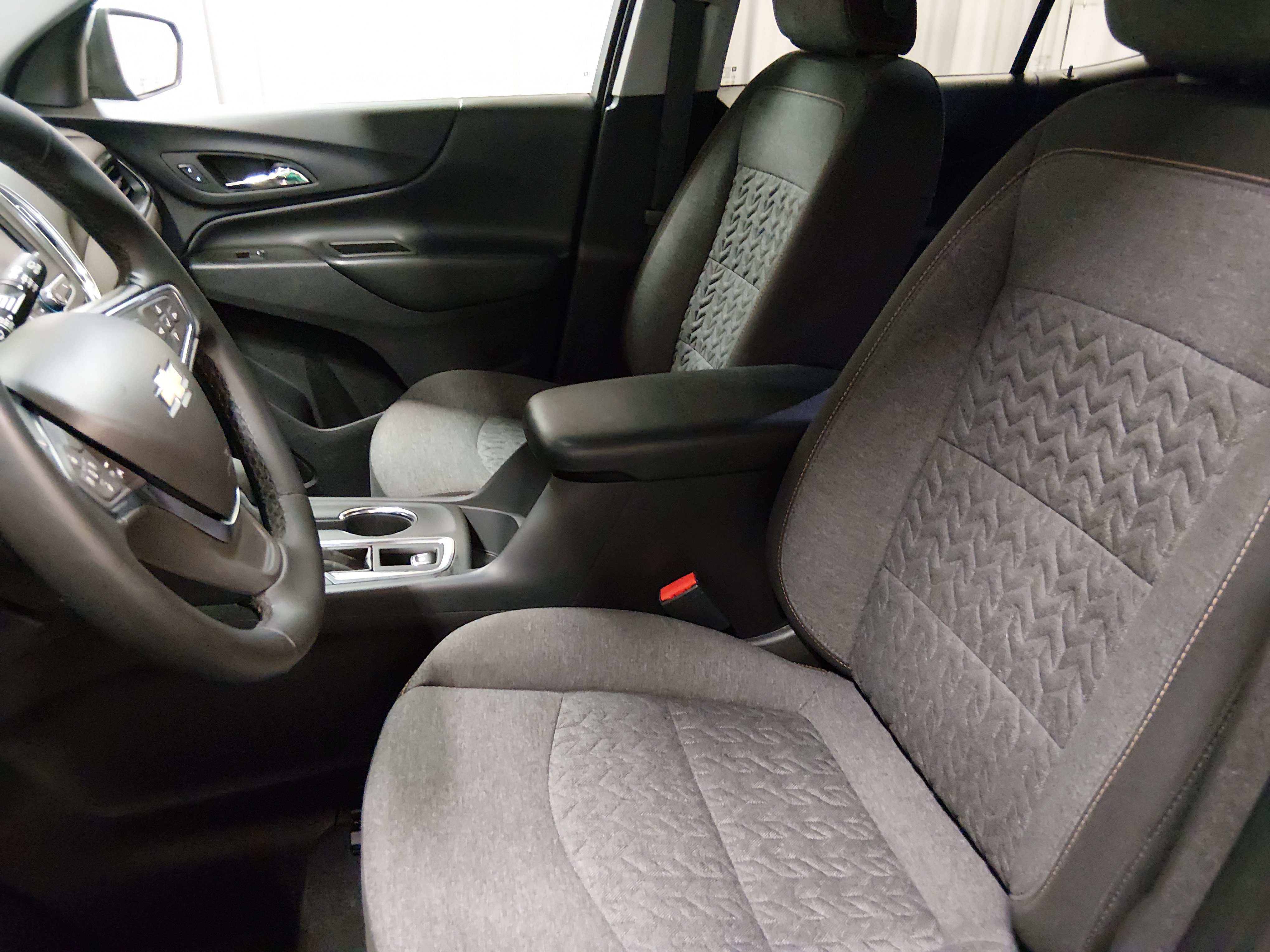 2024 Chevrolet Equinox LT - Photo 23