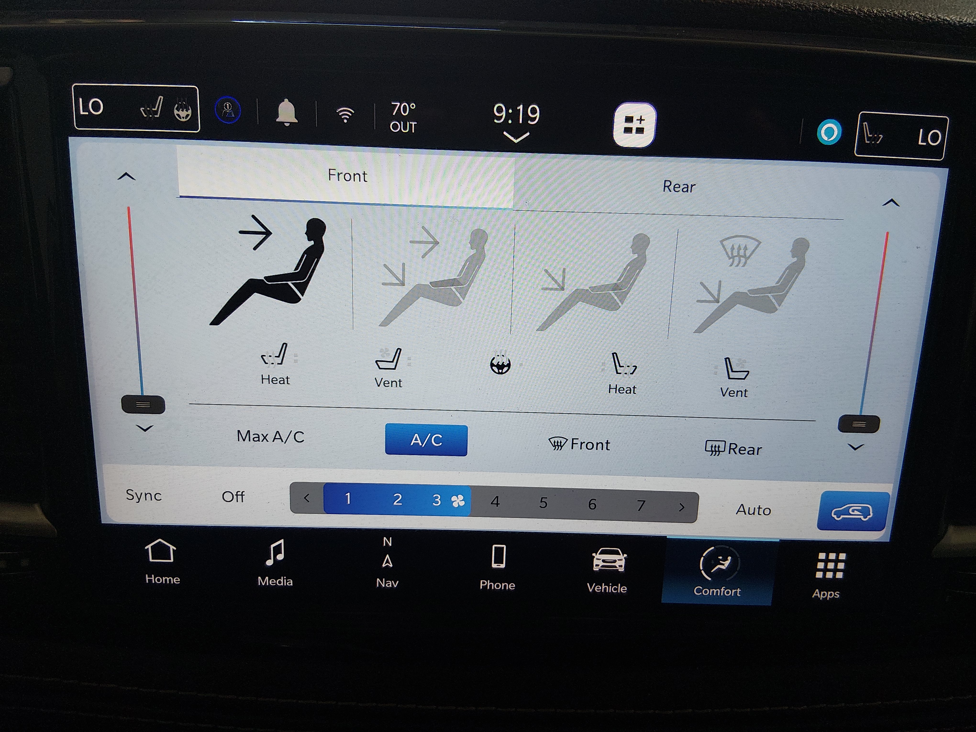 2023 Chrysler Pacifica Hybrid Limited - Photo 18