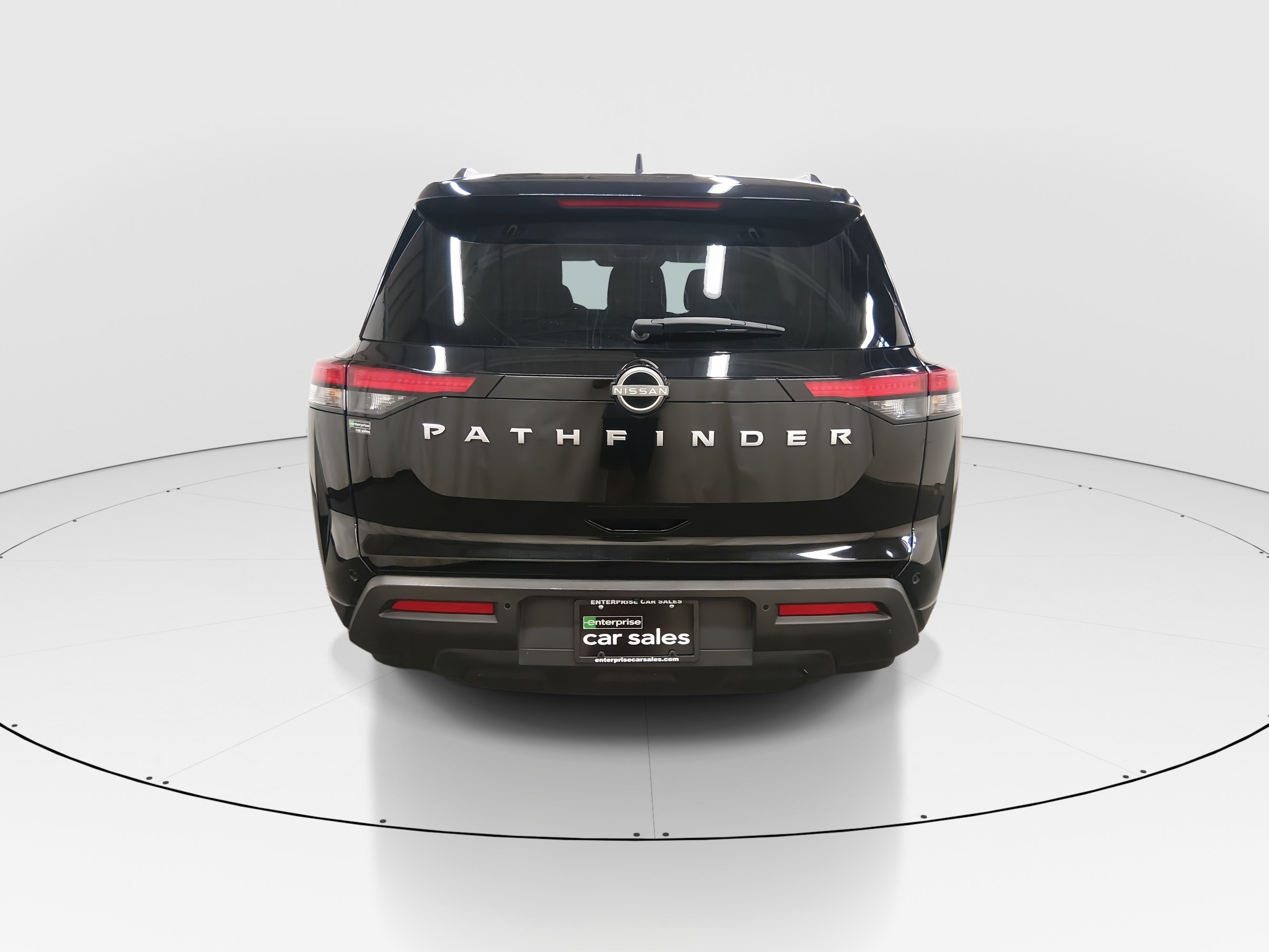 2025 Nissan Pathfinder SV - Photo 6