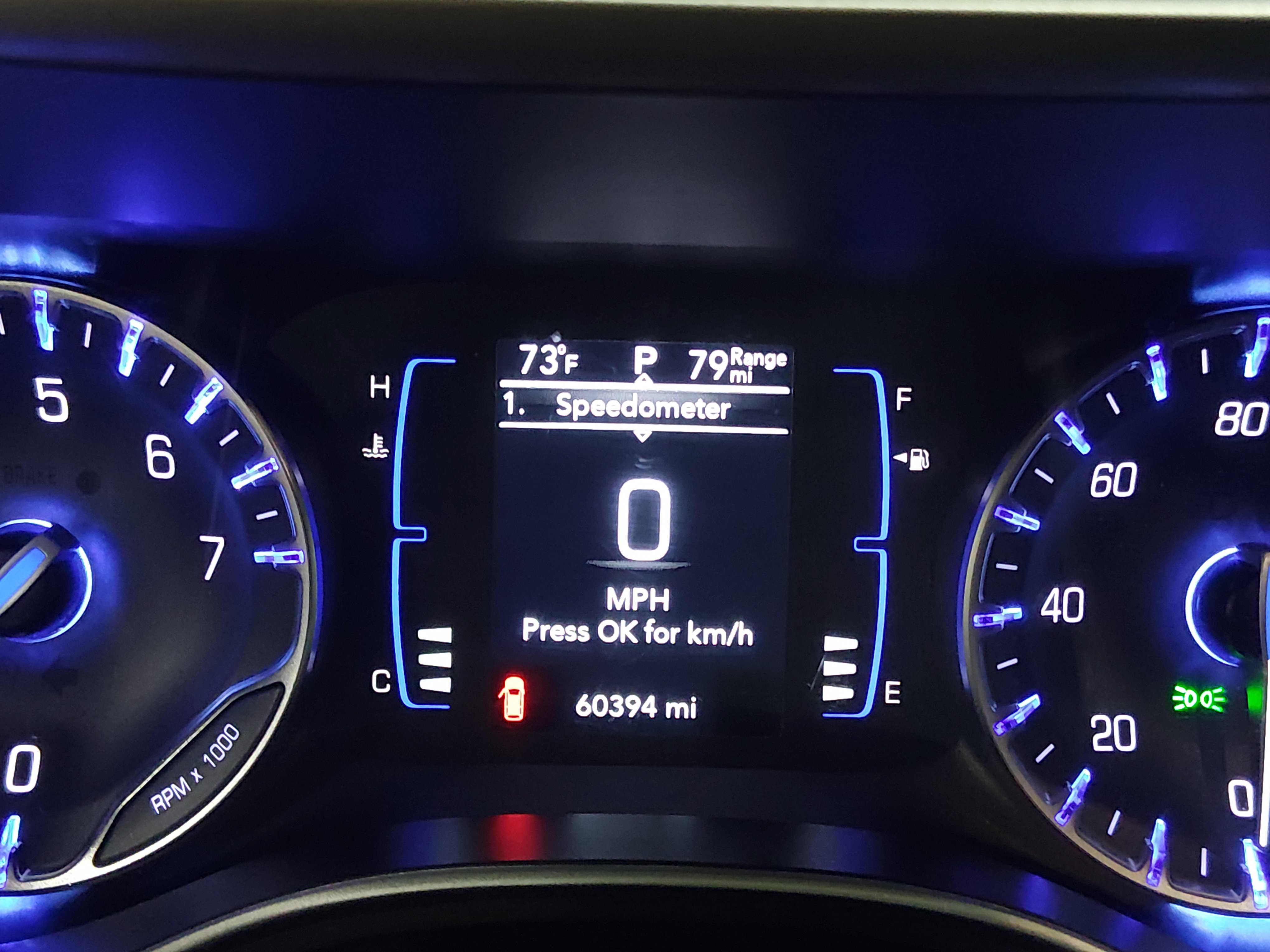 2024 Chrysler Voyager LX - Photo 14