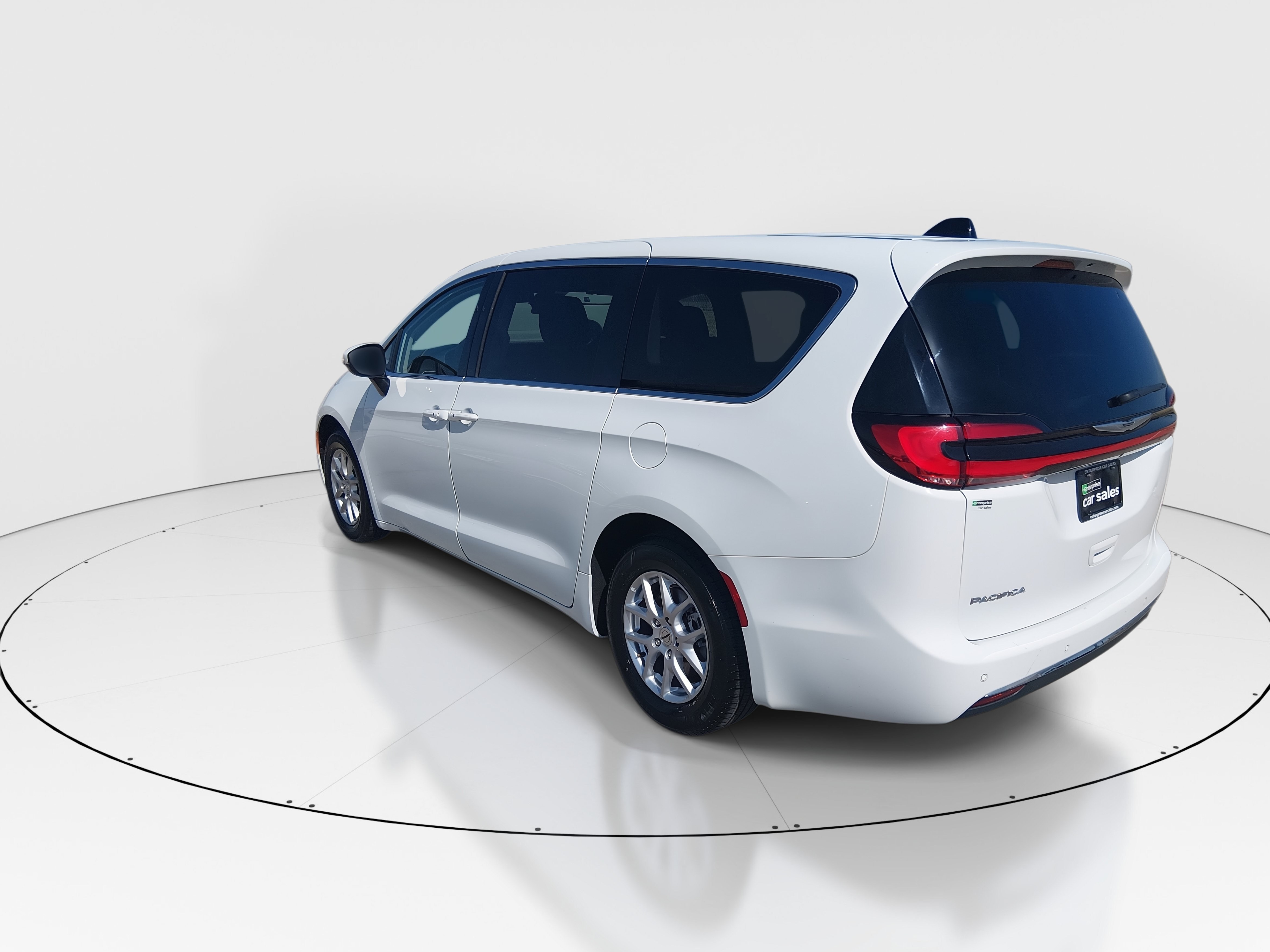 2023 Chrysler Pacifica 5