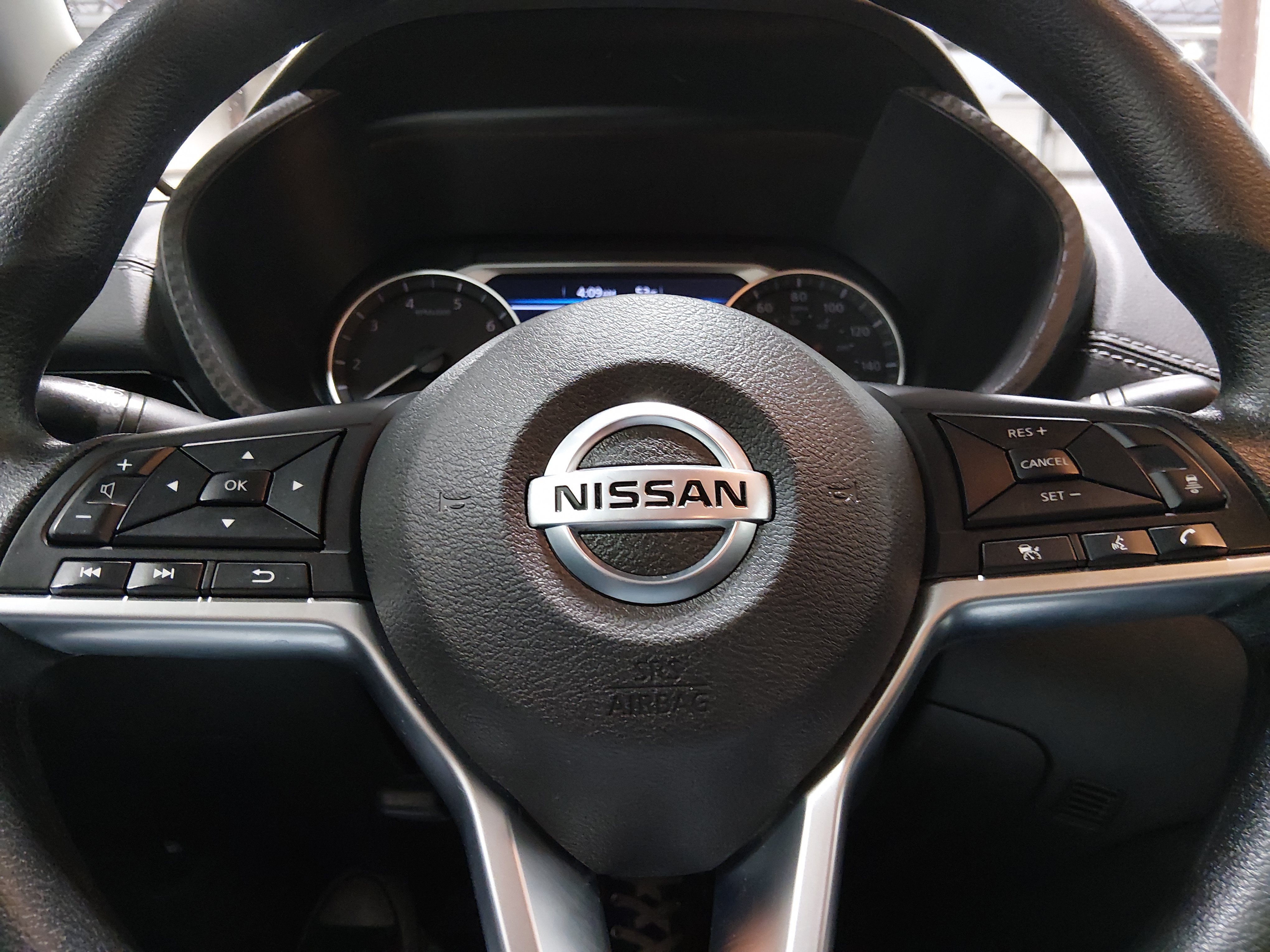 2023 Nissan Sentra SV - Photo 12