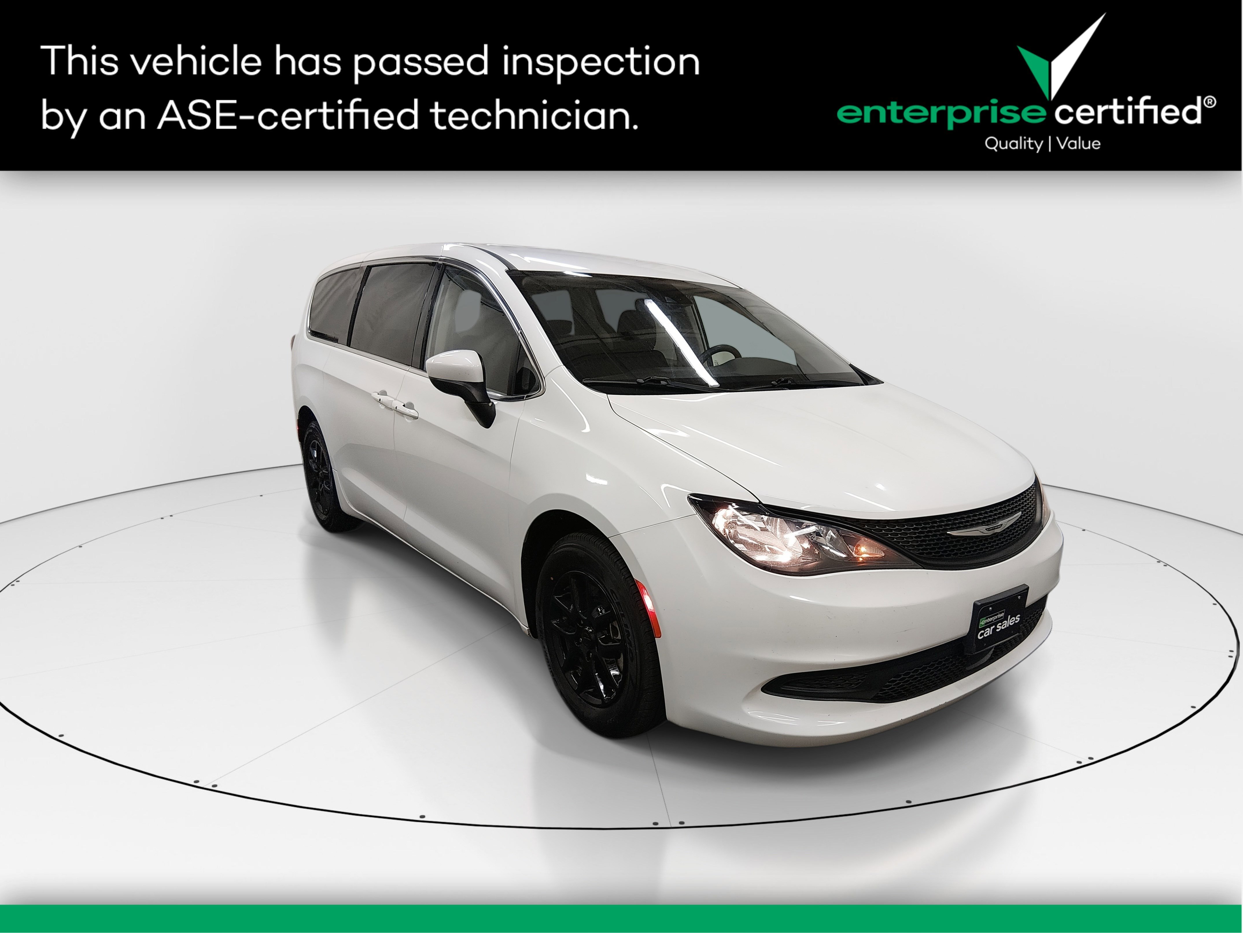 2023 Chrysler Voyager
