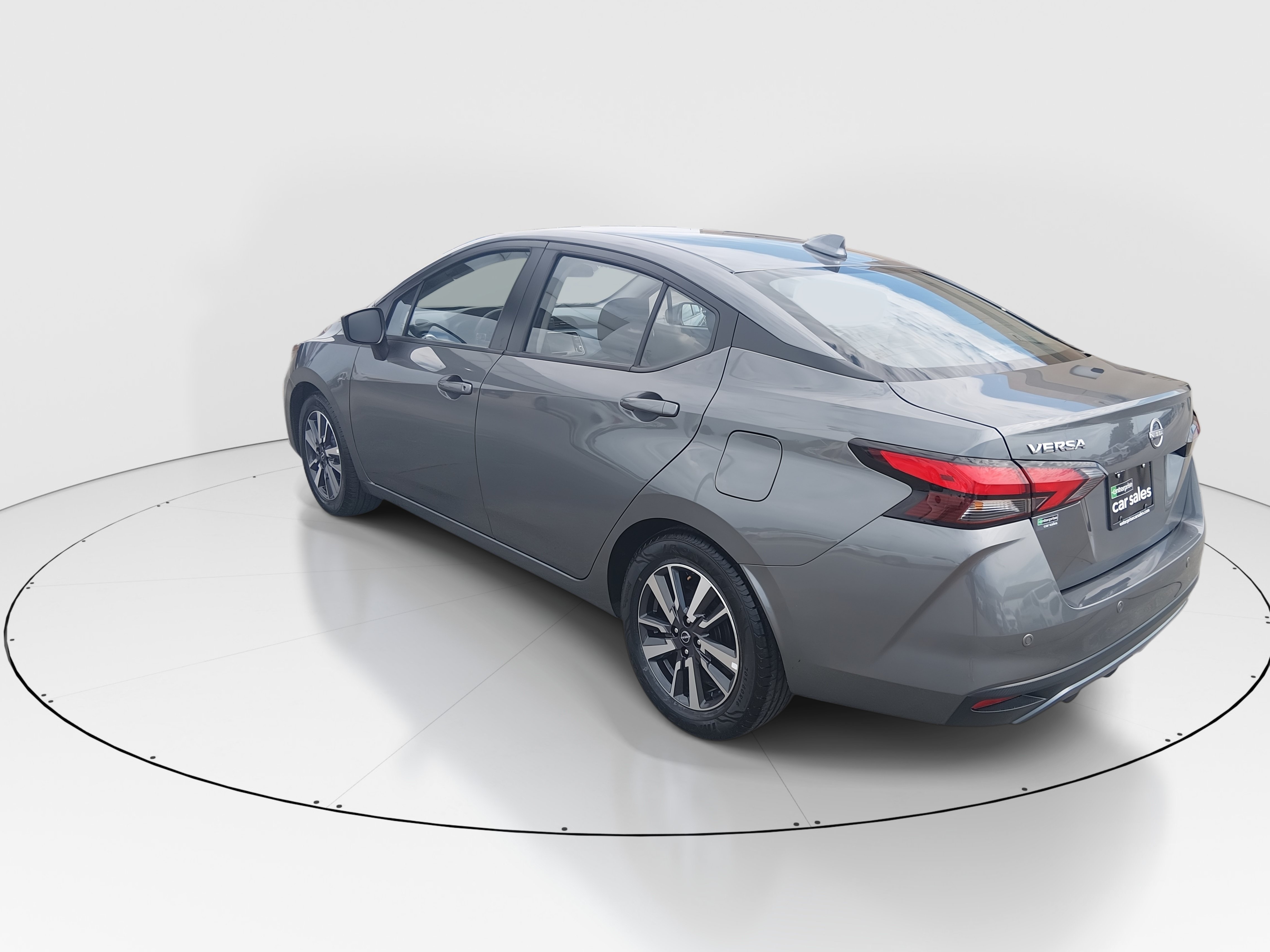 2025 Nissan Versa Sedan 5